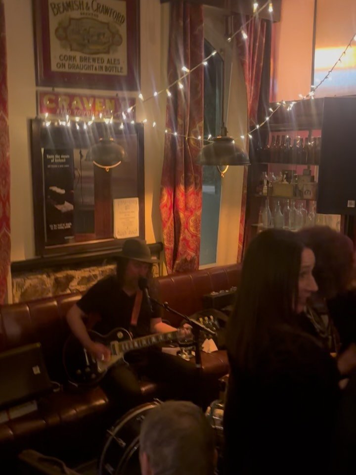 Planning on staying in Crosshaven this Sunday night? 
Working from home Monday?
We have a double music session on Sunday to help!
@stuart_wilde_music 6-8pm
@ronan_odriscoll_music 8:30-10:30pm

Catch you then!