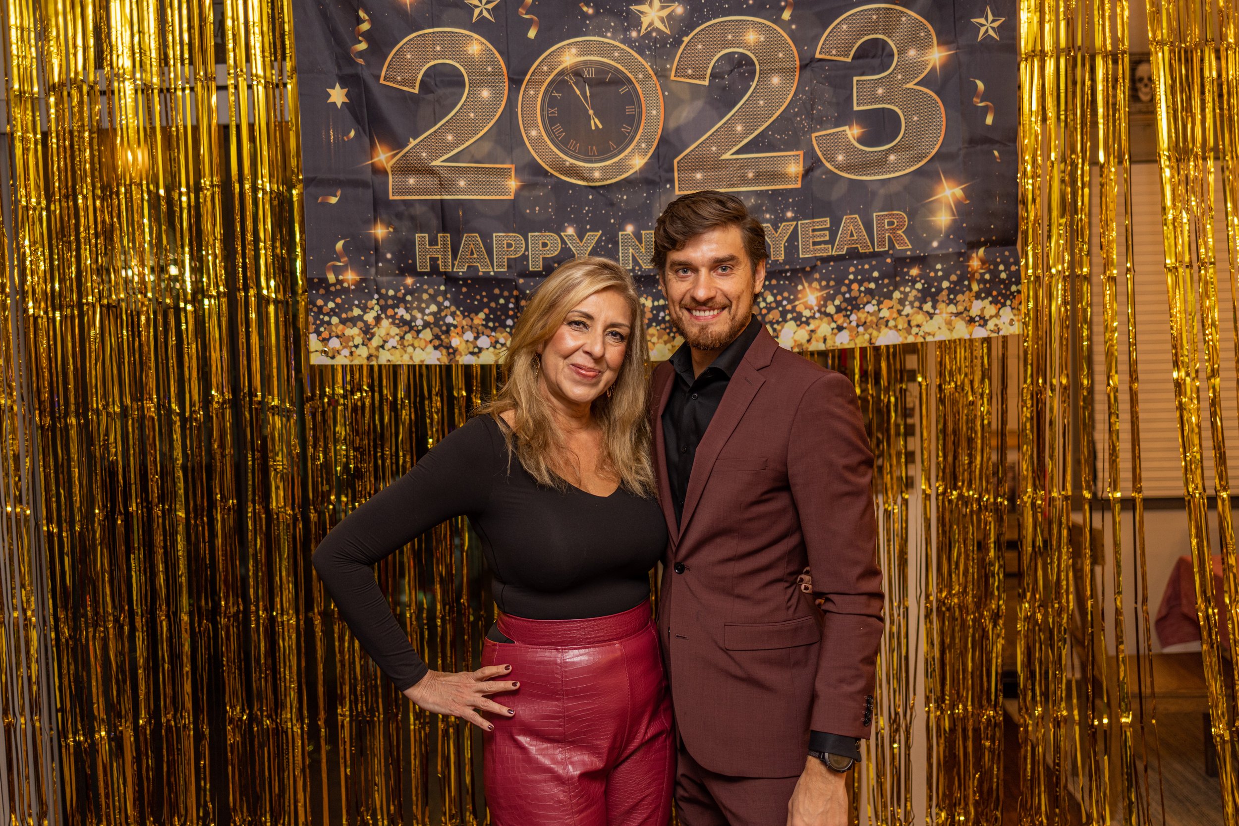 Borden's_NYE_Party-143.jpg
