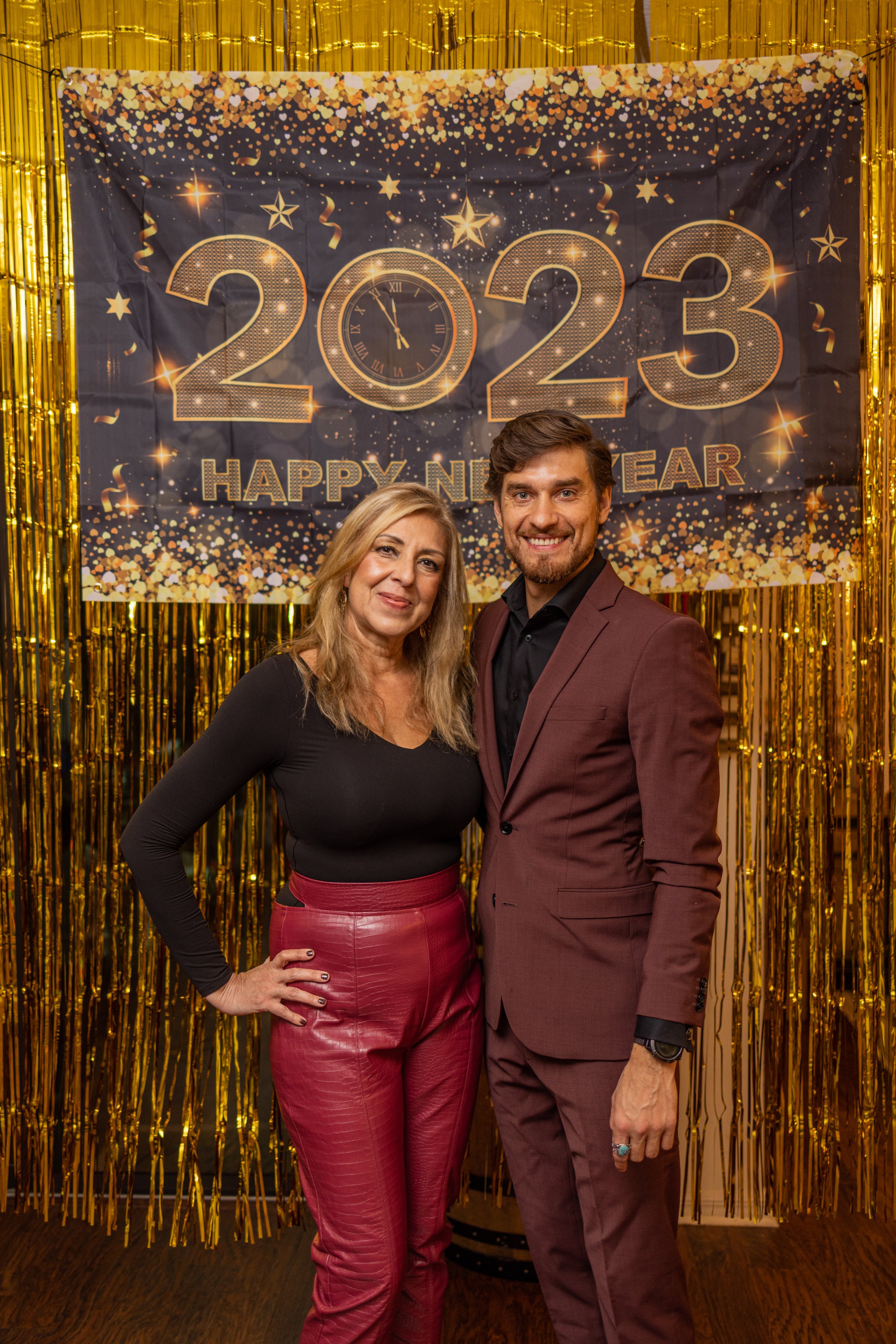 Borden's_NYE_Party-144.jpg