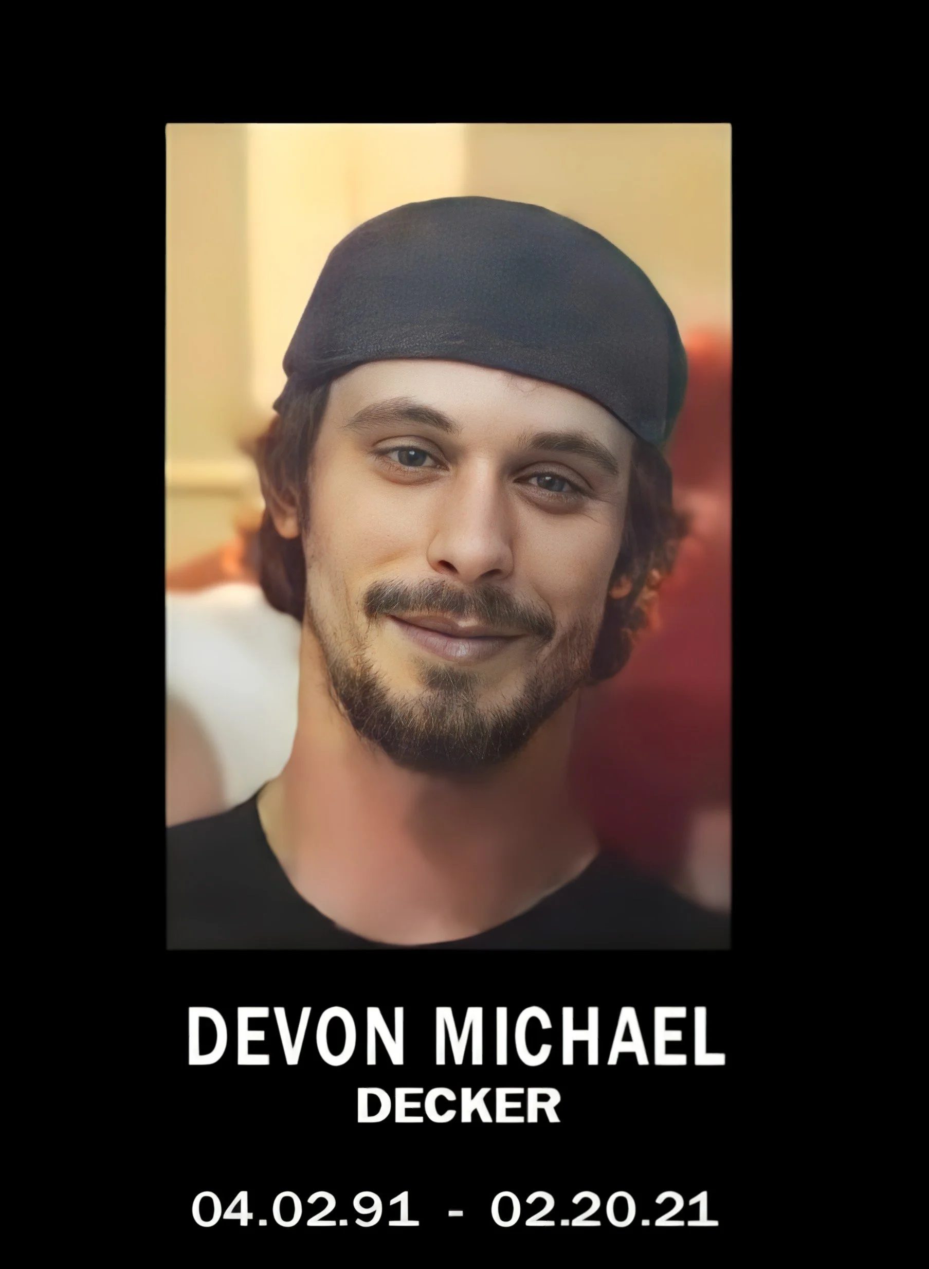 DECKER - POSTER.jpg