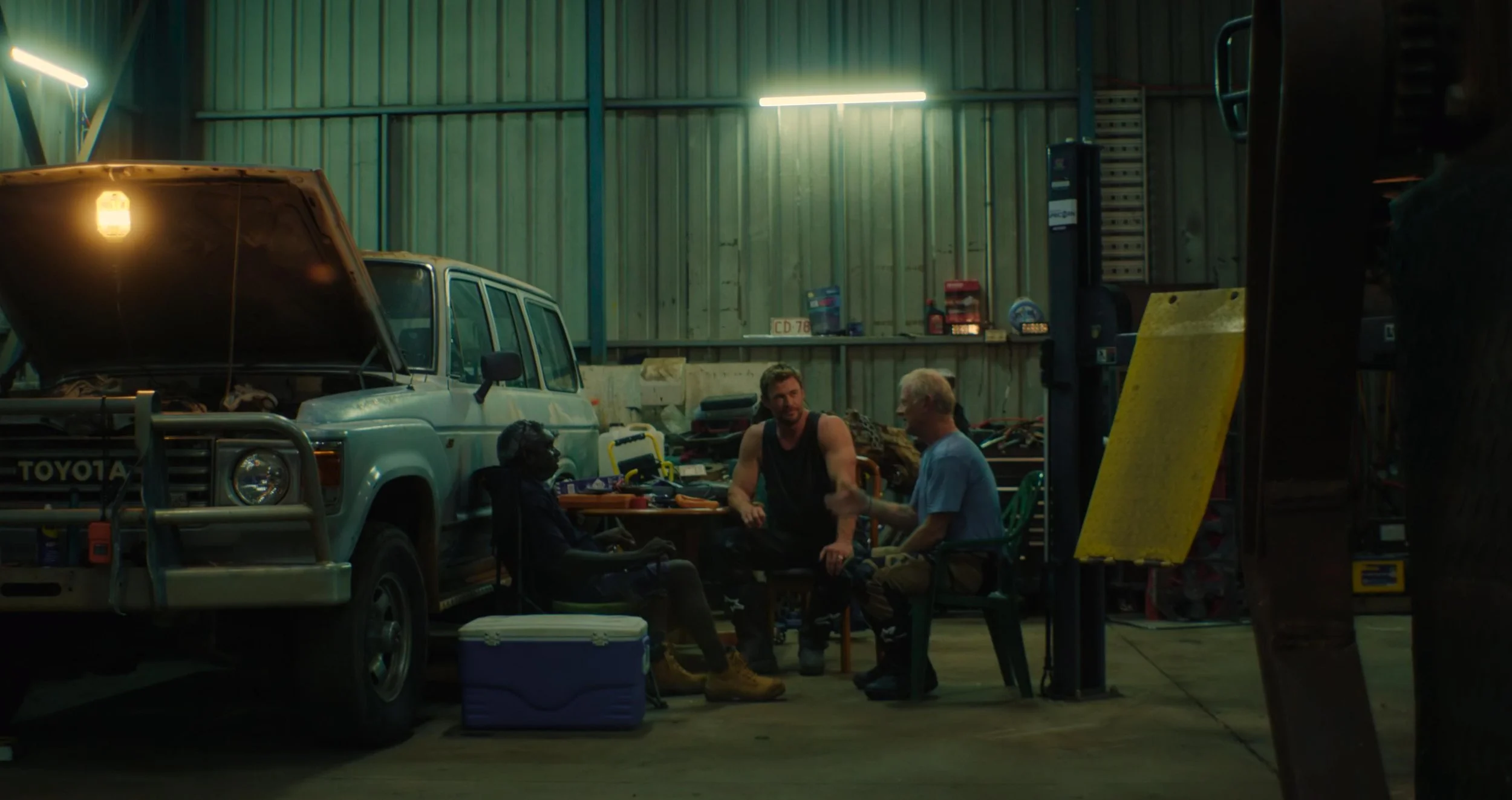 Chris Hemsworth, A Road Trip to Remember. Nutopia for Nat Geo and Disney+