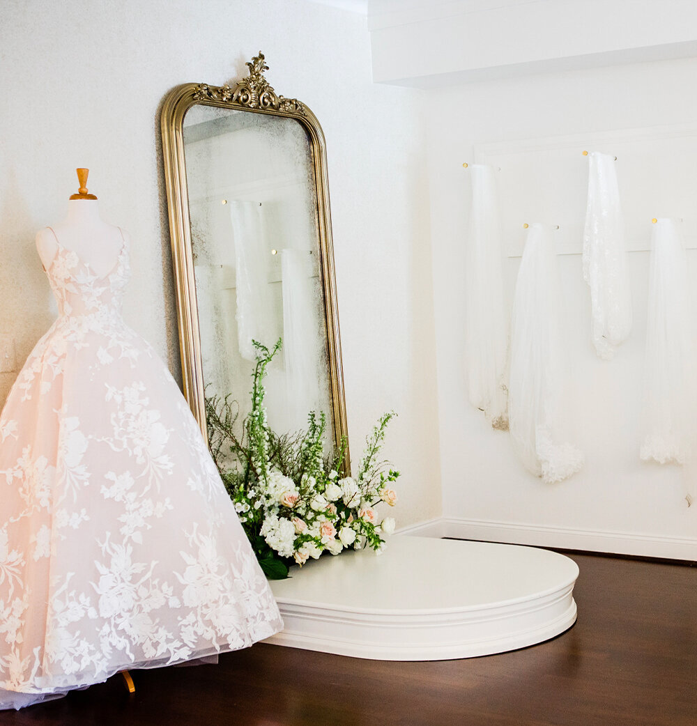 Ivory ☀ White Bridal Salon
