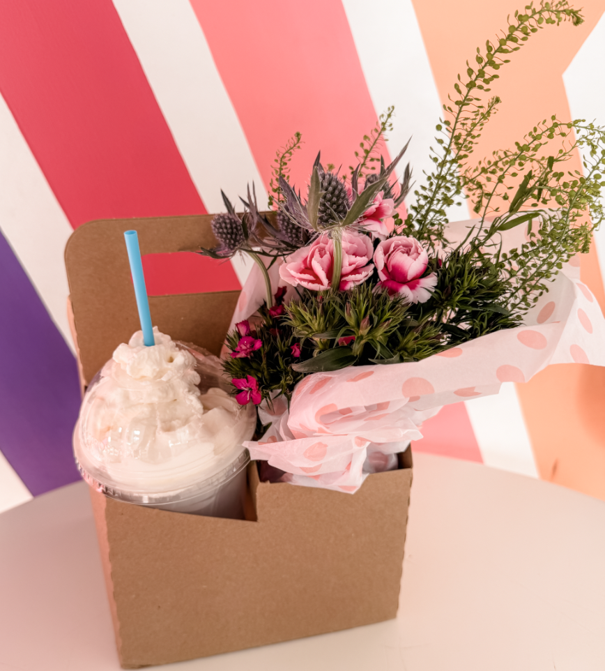 Scoop or shake with Flowers