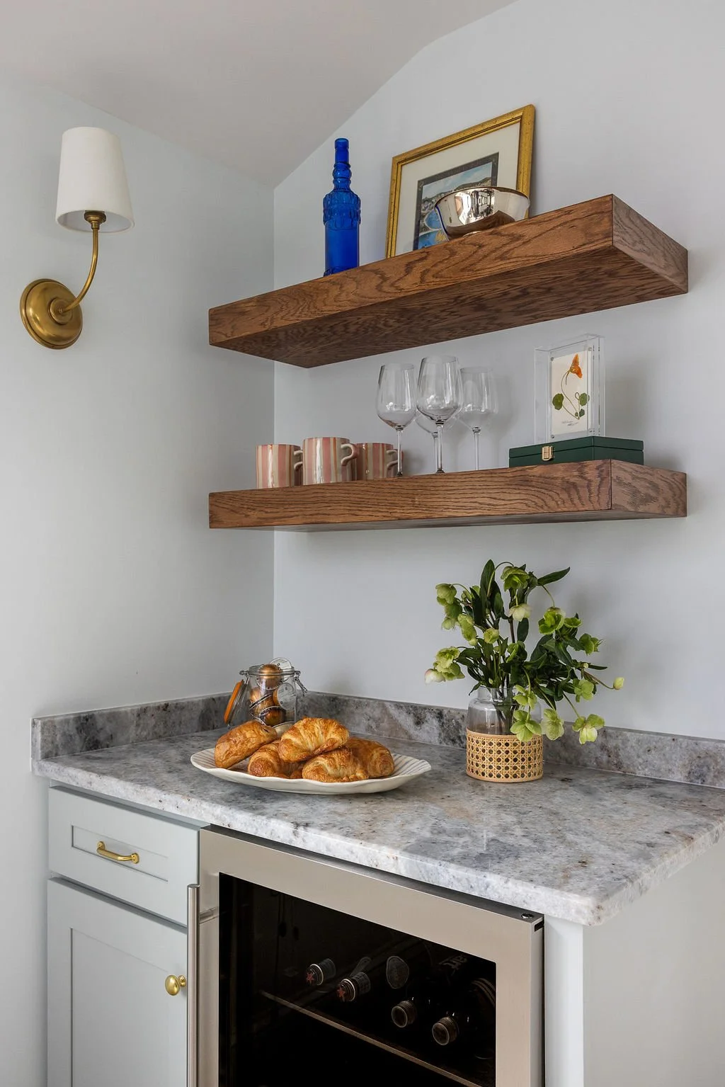 CoffeeBar2.jpg
