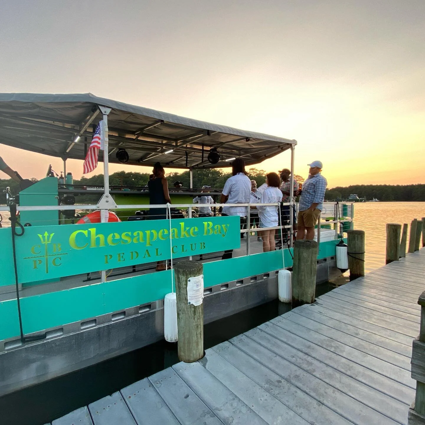 Looking for fun and reliable certified Master Captains! Email resumes to info@cbpedalclub.com @cbpedalclub #nowhiring #rudeesinlet