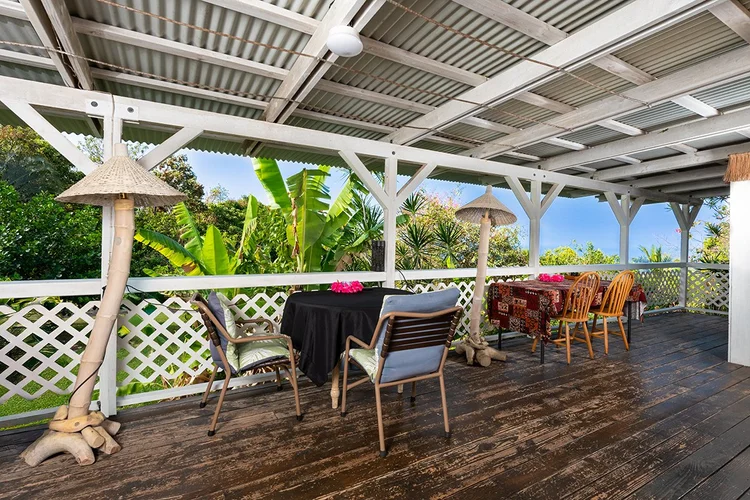 Cacao Suite communal area at Paliuli Farm Sanctuary, Kona Hawaii