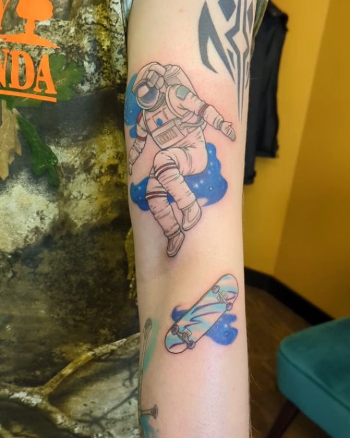 Rachel performed some kind of black magic ritual to make this Spaceman doing a kickflip look so damned crisp. If you're interested in the dark arts yourself, she will be taking walk ins this Saturday, May 17th from open to close. If for some reason y