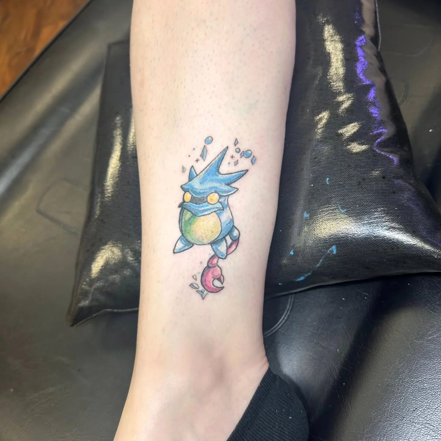 ⚡️☀️ We had the pleasure of tattooing Rachel with a bold Golden Sun character, and it turned out absolutely radiant! 🌙✨

Whether you&rsquo;re into classic game art, legendary characters, or something totally your own, we&rsquo;d love to help make it