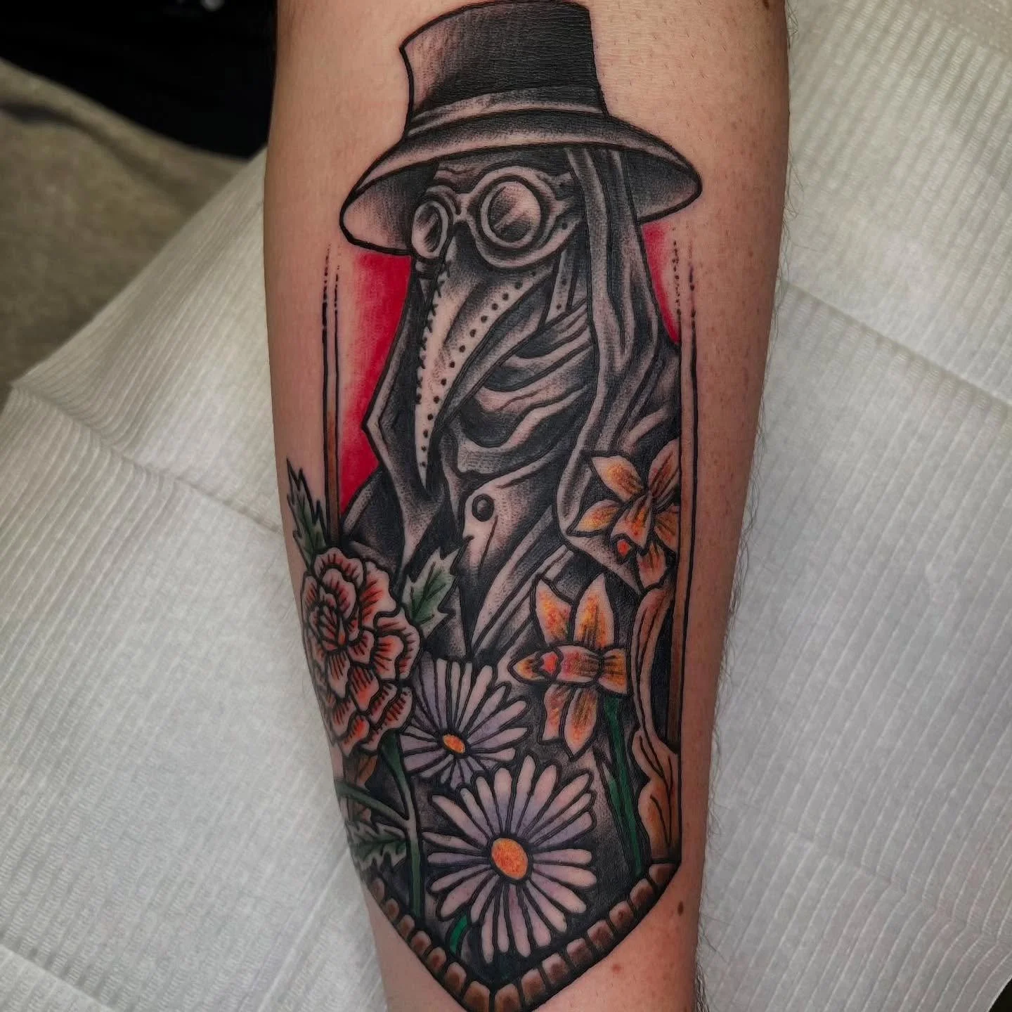🦠🖤 Back in February, Zack tattooed Ben with an incredible plague doctor piece &mdash; dark, detailed, and full of atmosphere. ⚔️💀 The kind of tattoo that tells a story every time you look at it.

If you&rsquo;ve been thinking about something bold,
