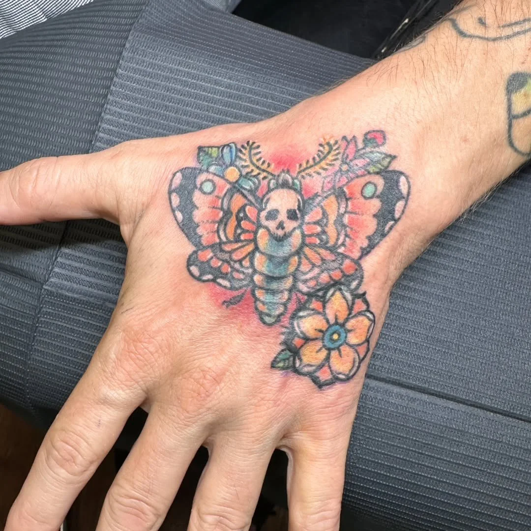 Check out this fresh ink for Mike! 🦋✋

We had a great session landing this detailed moth right on the hand. Hand tattoos always make a bold statement, and the symmetry on this piece turned out incredibly sharp.

If you&rsquo;ve been itching for some