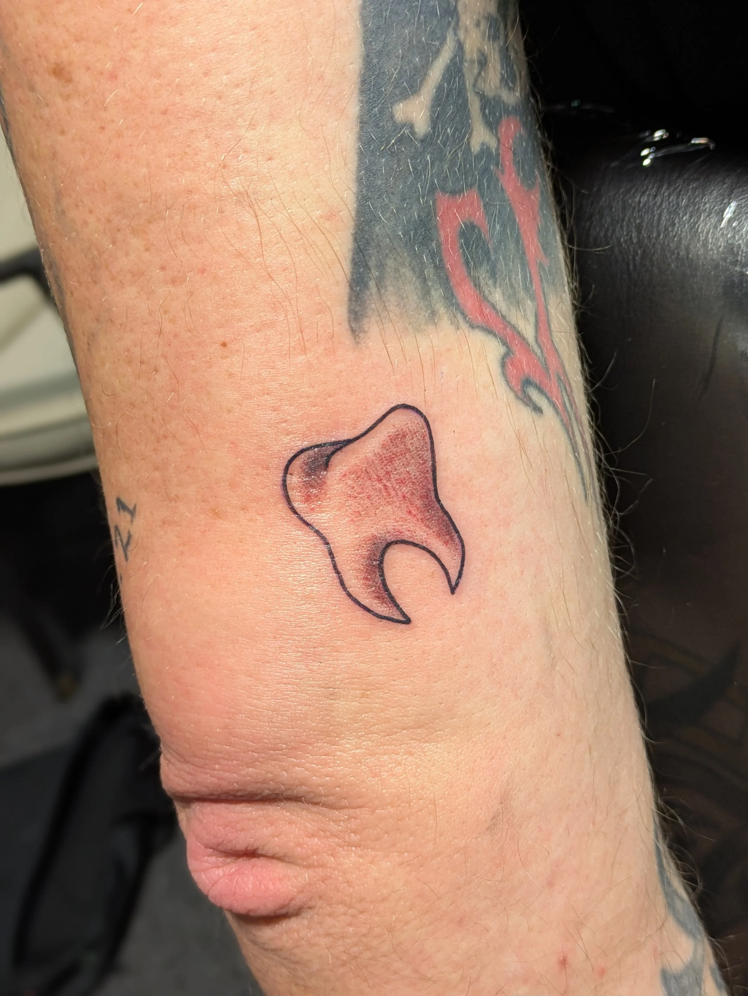 Flash Tooth