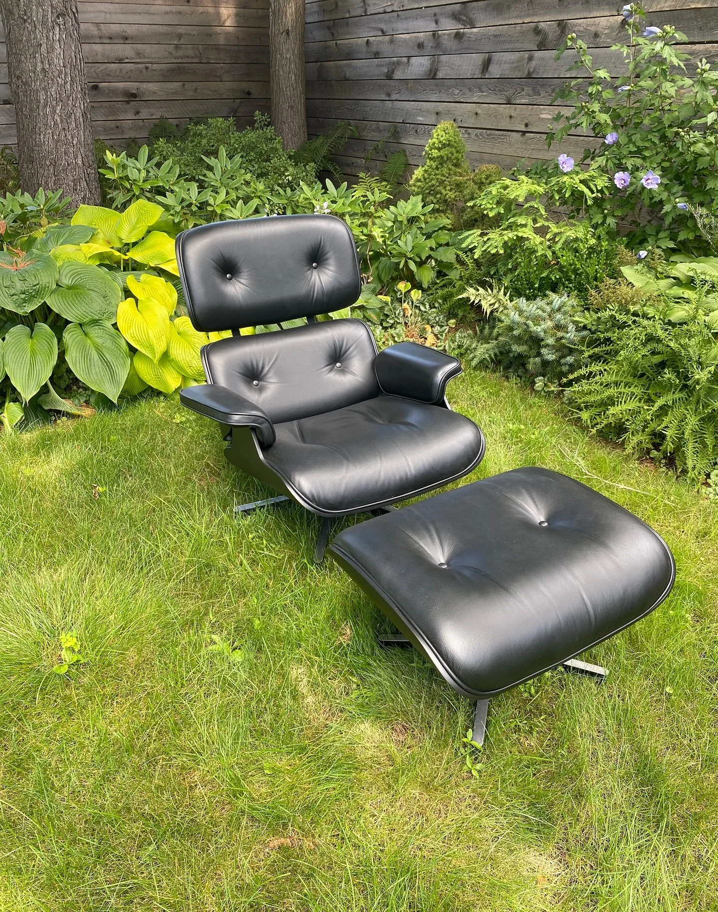 our next auction is september 13th&hellip; in the meantime we are highly anticipating our november 22nd mid century modern auction! this contemporary all black eames lounge chair will be in good company