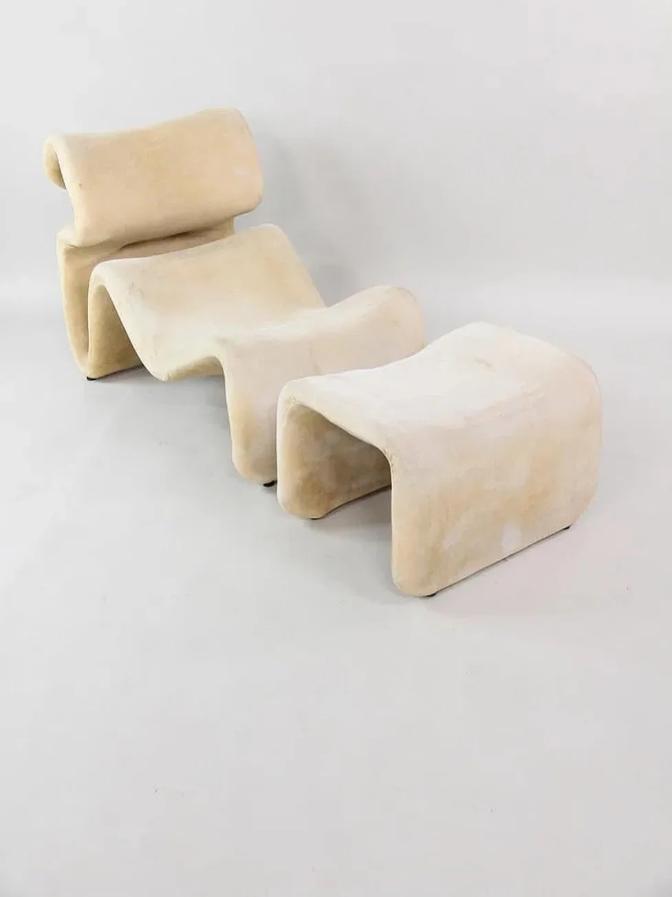 bidding is open online&hellip; in-house preview opens next weekend! lot 411: etcetera lounge chair