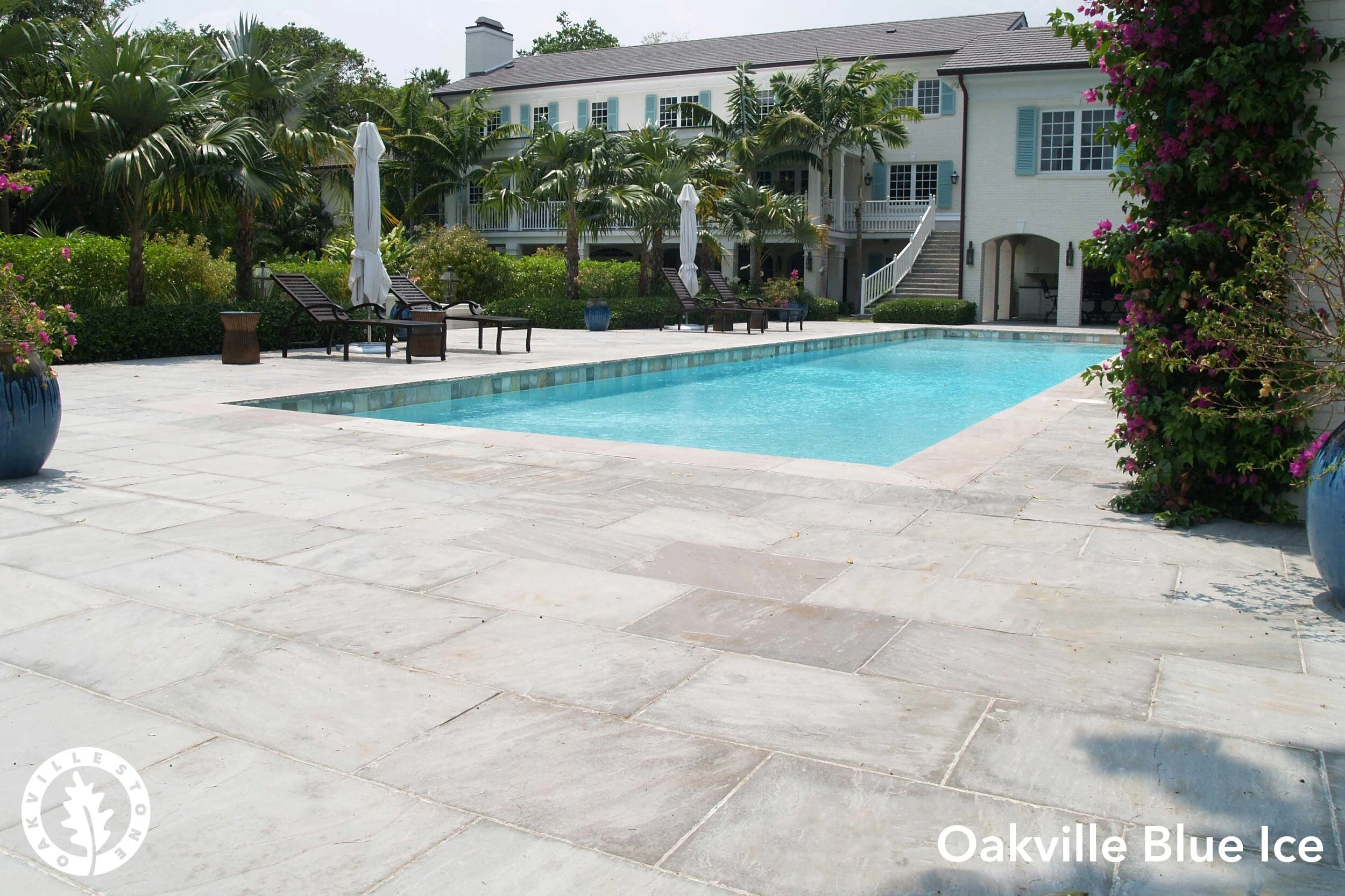 Oakville Blue Ice is available at mr. bin inc. our store is in a convenient location to provide the best experience for our clients. Best place to find Oakville stone pavers near Markham, Scarborough and all of GTA.