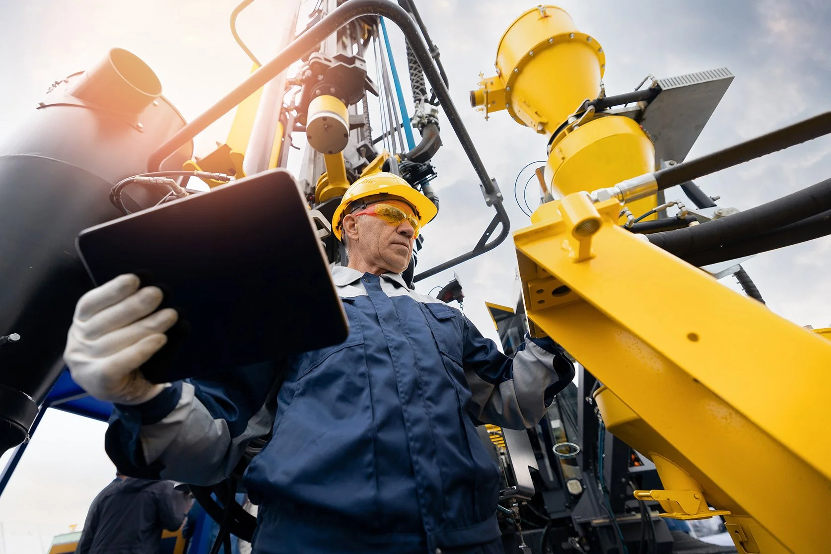 ▸Analysis, Technology &amp; Support