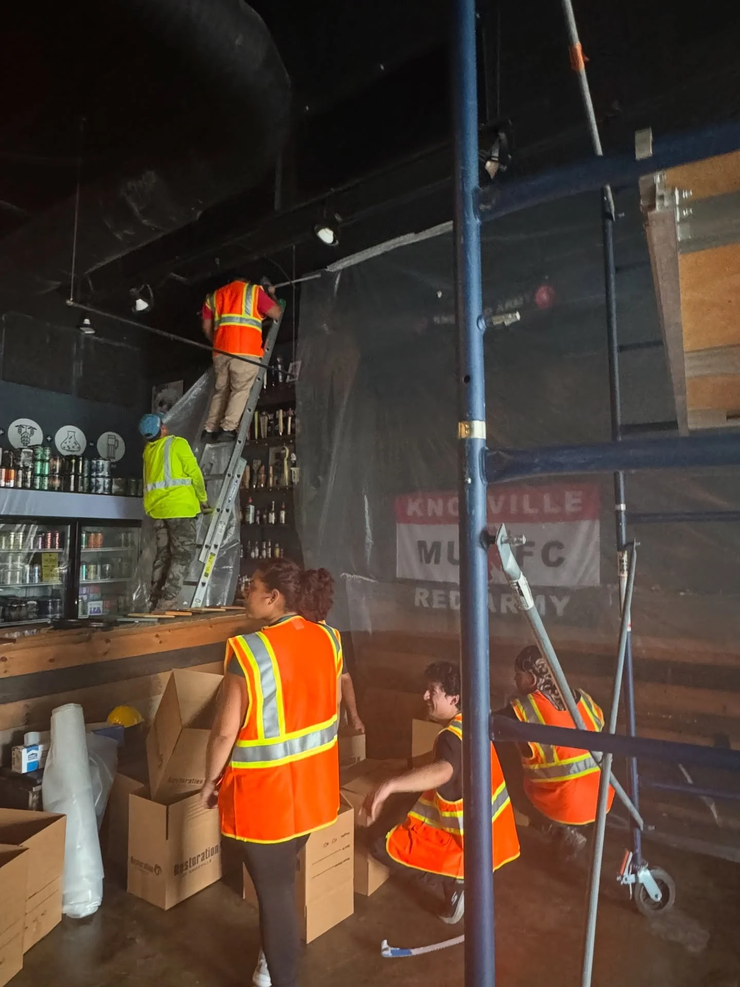 Hey friends, as many of you know, Knox Brew Hub has been temporarily closed due to an unexpected water leak. Unfortunately, the repair process from the damage is taking much longer than expected, and our reopening date is uncertain at this moment. Wh