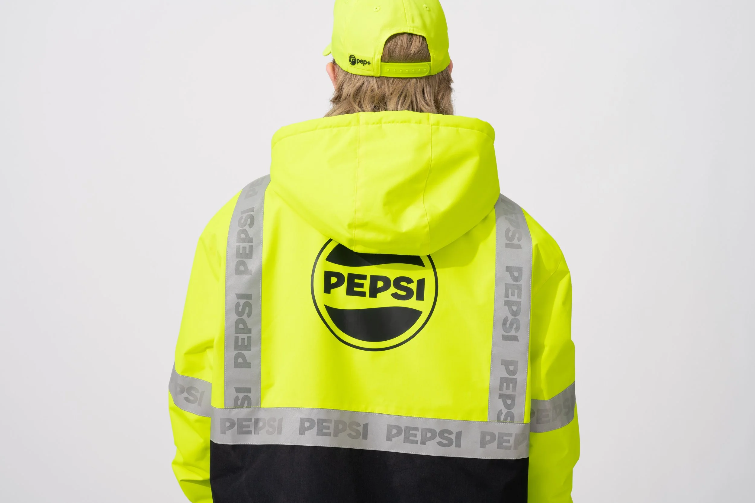 PEPSI WORKWEAR EDITORIAL (ON MODEL HI-VIS WINTER JACKET).jpg