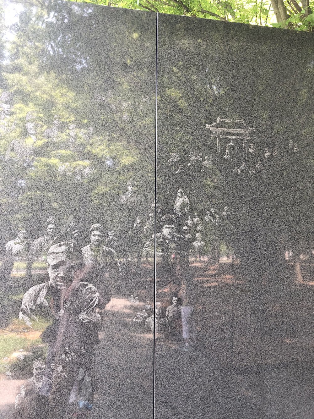 Korean War Memorial-etchings on the wall of all who served.