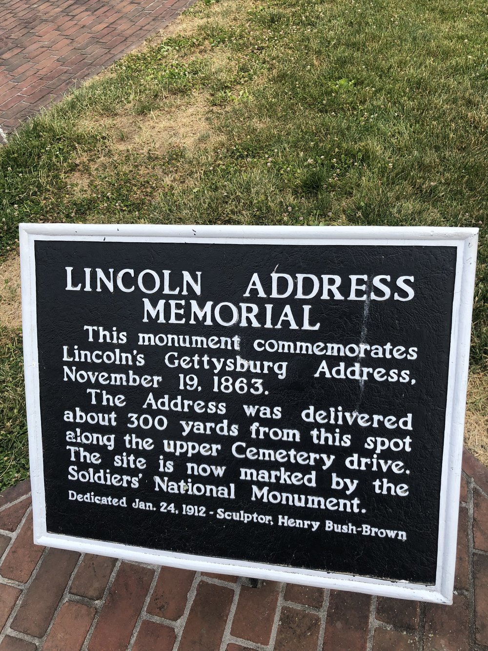 The marker for the Gettysburg Address.