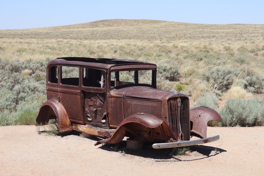 An old vehicle from when Route 66 came through here.
