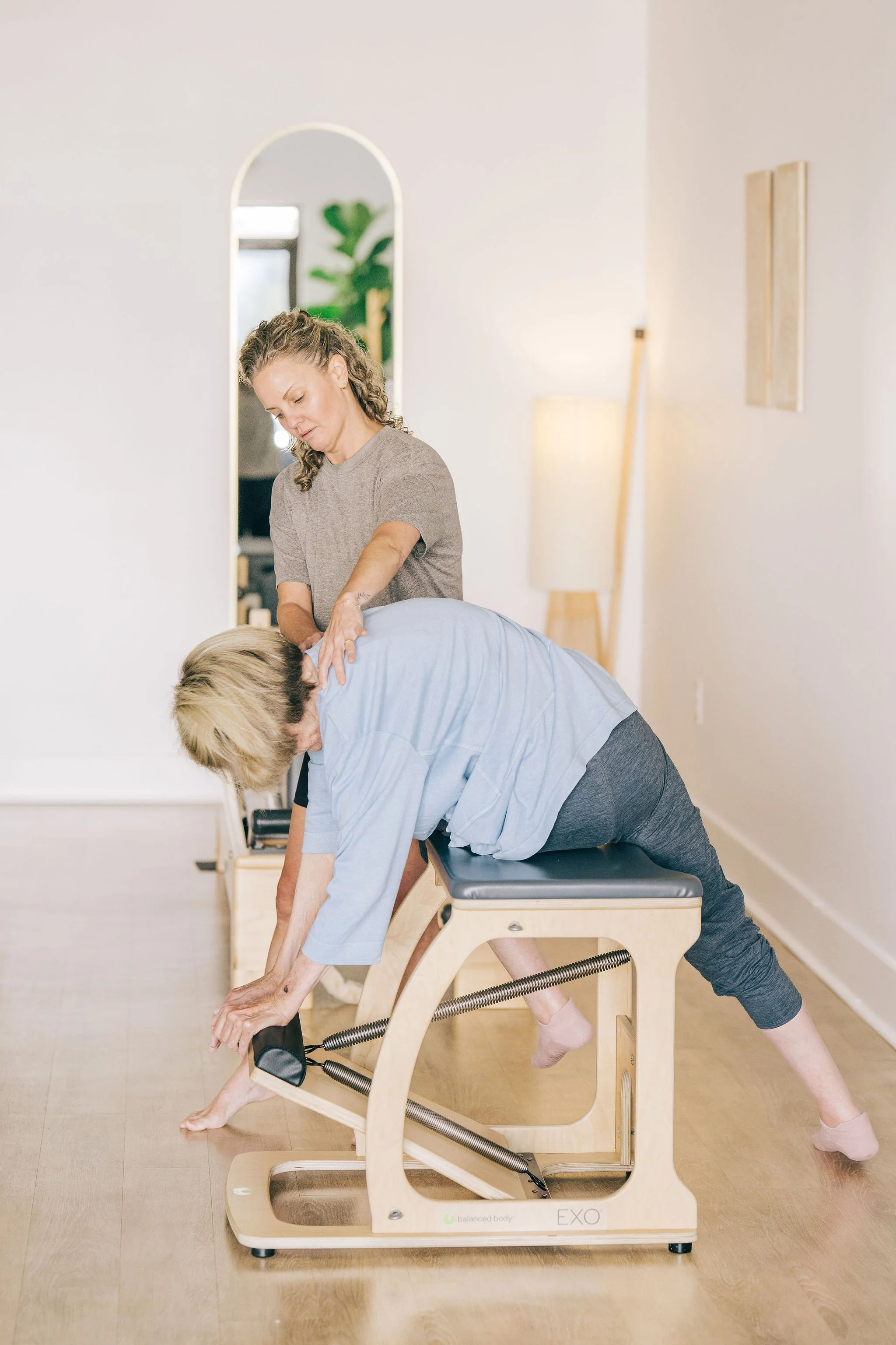 assisting beth.jpg