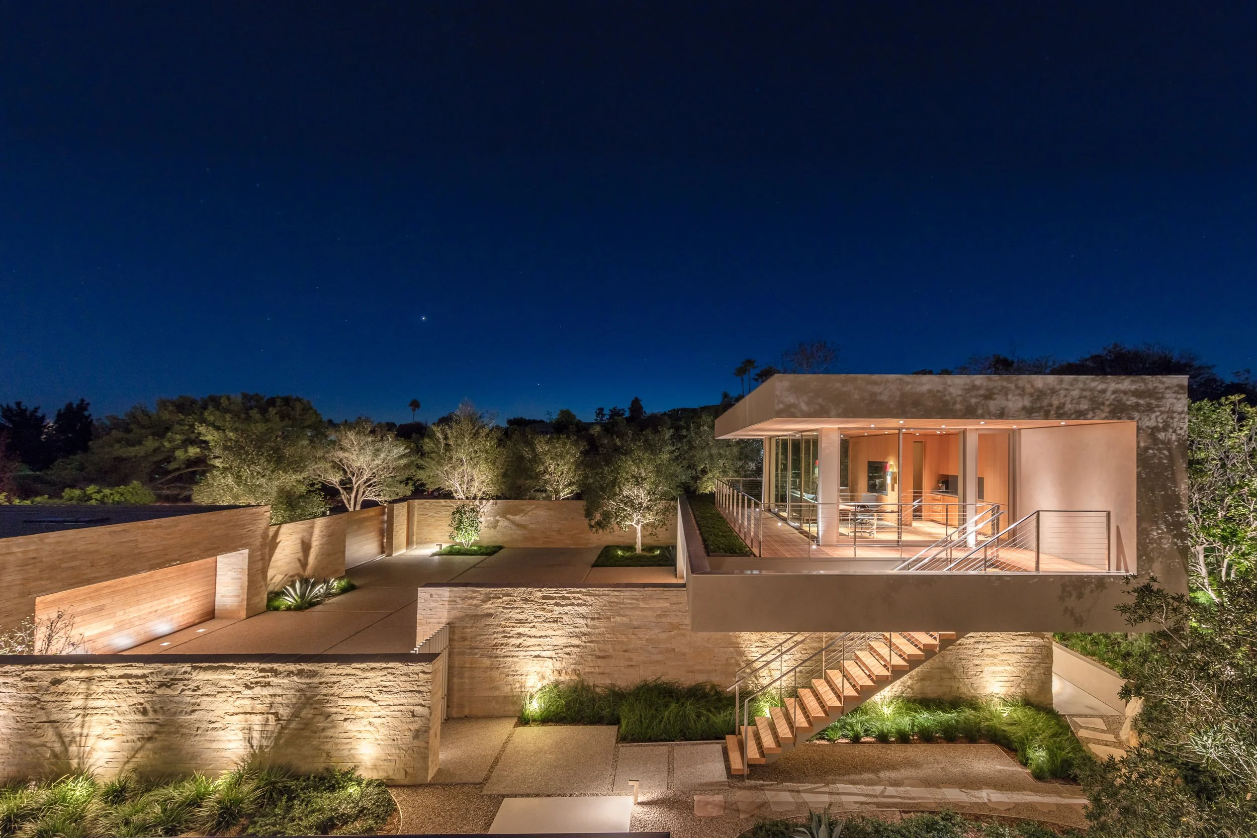 La Jolla Residence shot by Greg Habiby.jpg