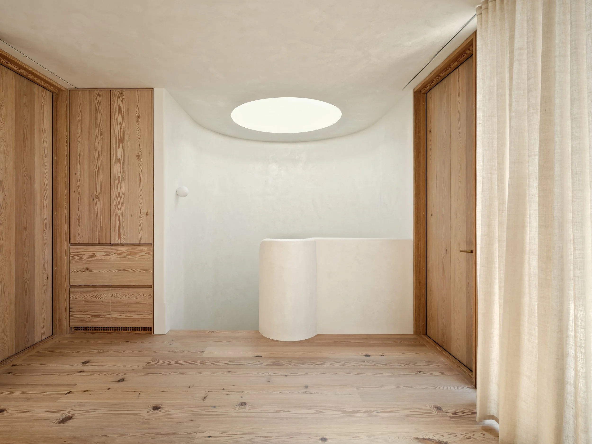 Williamsburg Townhouse - Skylight - Christopher Sturman.jpg
