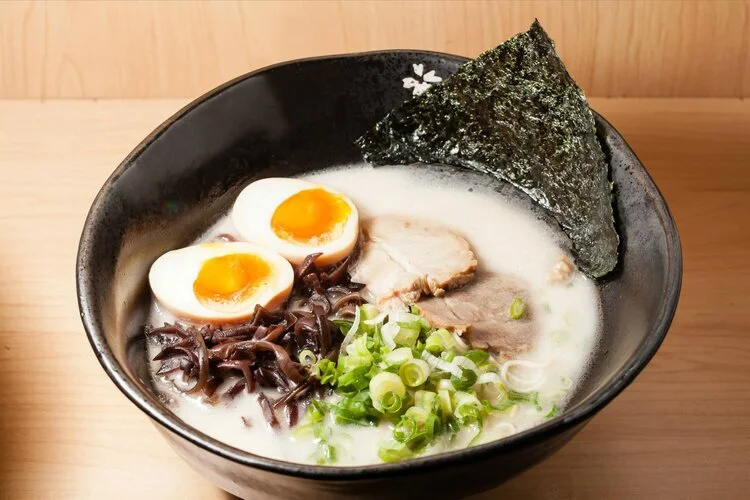 Betsutenjin is known for their incredibly creamy, however dairy-free, tonkotsu broth. PC: Betsutenjin