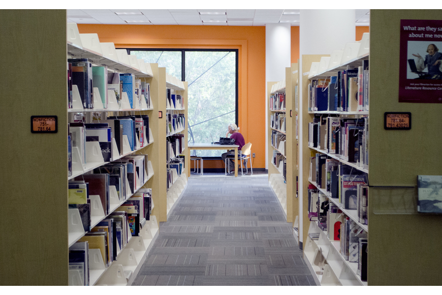 Removal of Late Fines in Sarasota Libraries Proves Successful
