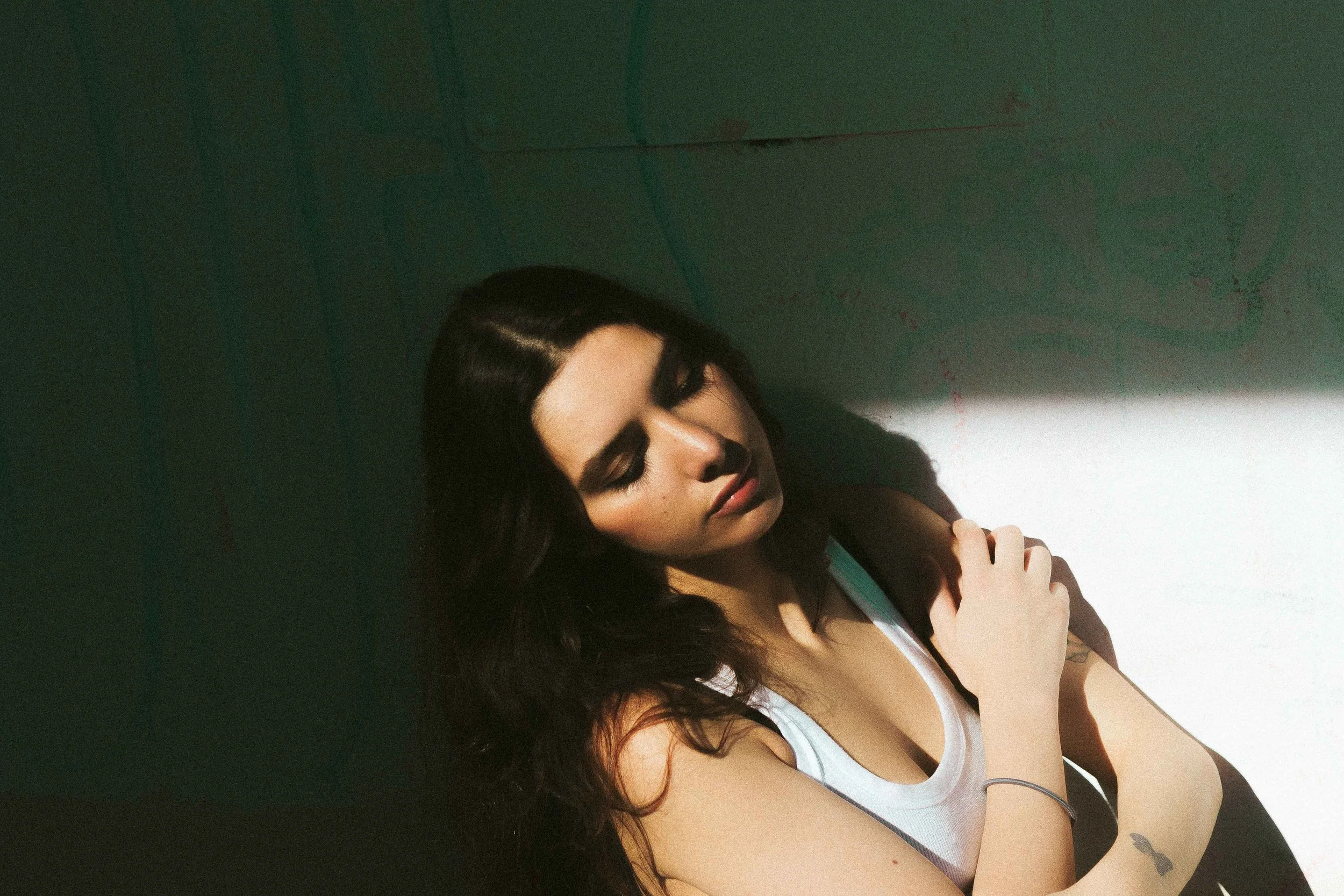 Why Vogue Named This One of the Best Hair Serums