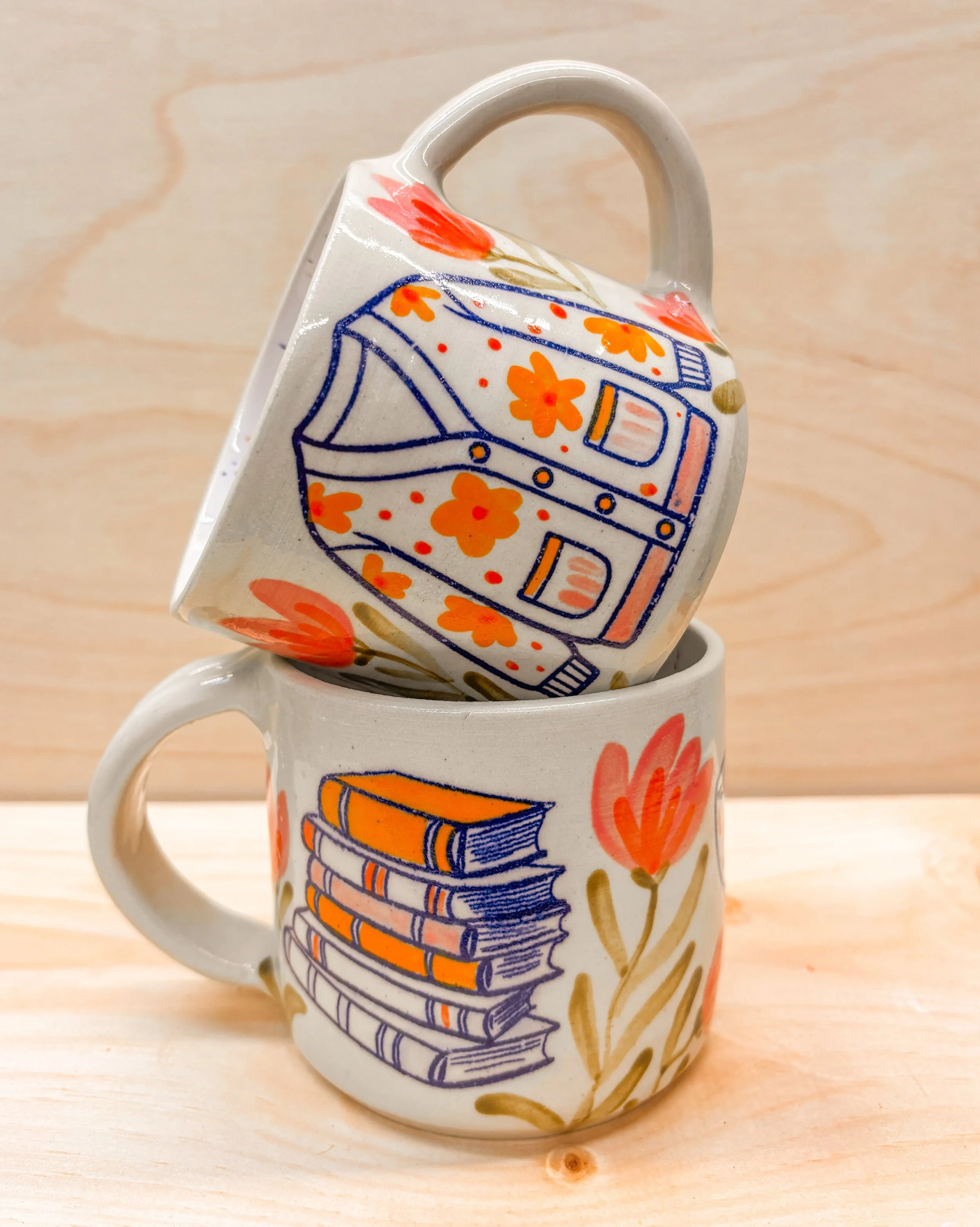 Saturday is market day at the @duncanfarmersmarket. Treat yourself to a new mug!
