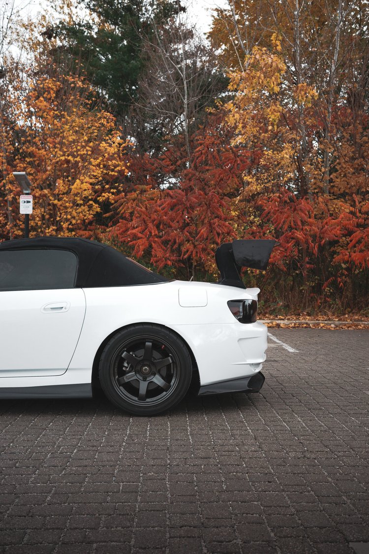 Thumbnail 5 - DYNO White Gloss Film