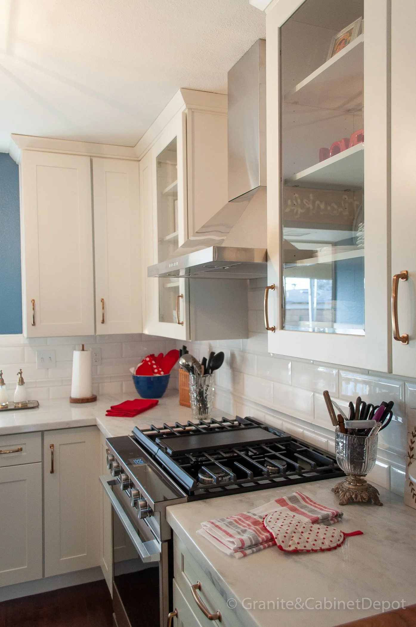 (C-SW) 180822 DREW_03.jpg