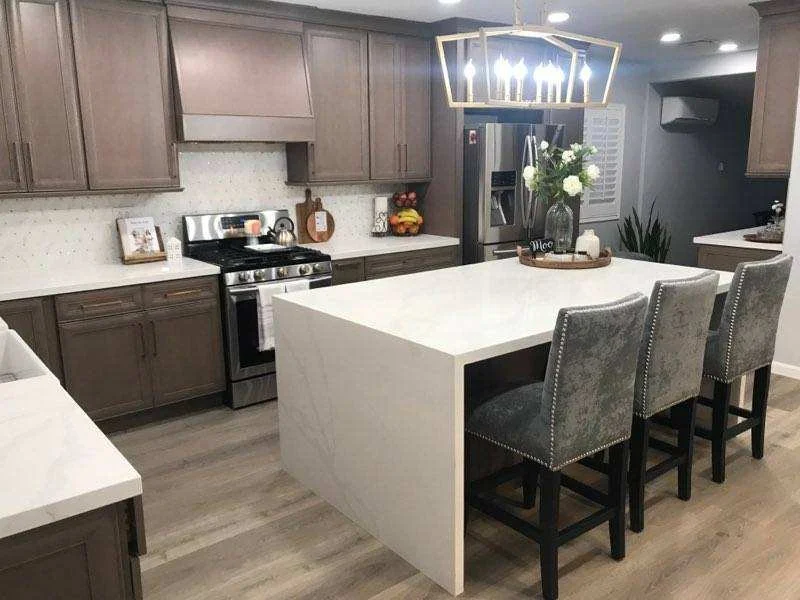 (C-SS) 210604-DE LA MORA (1).JPG