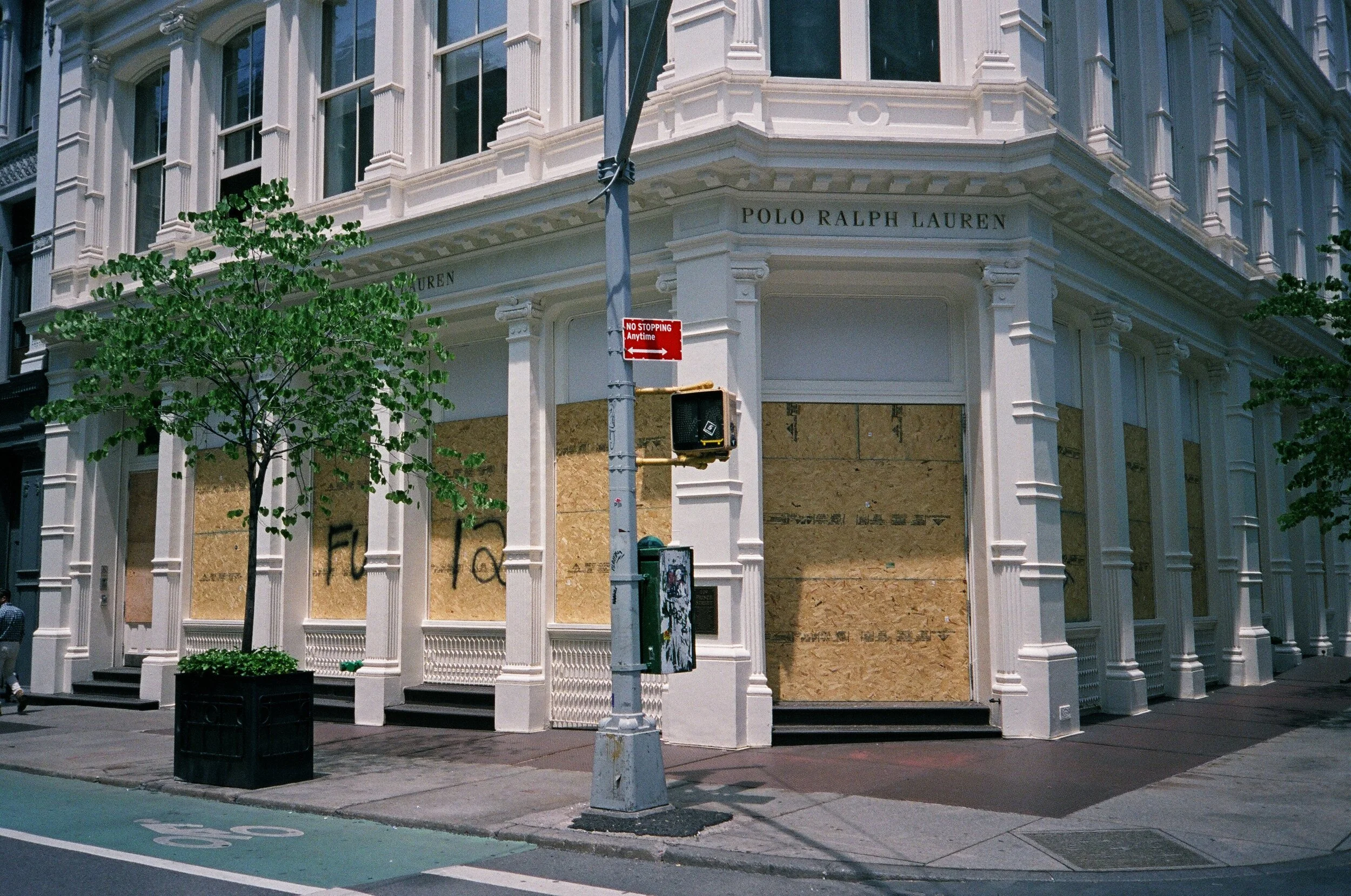 15910032.JPG