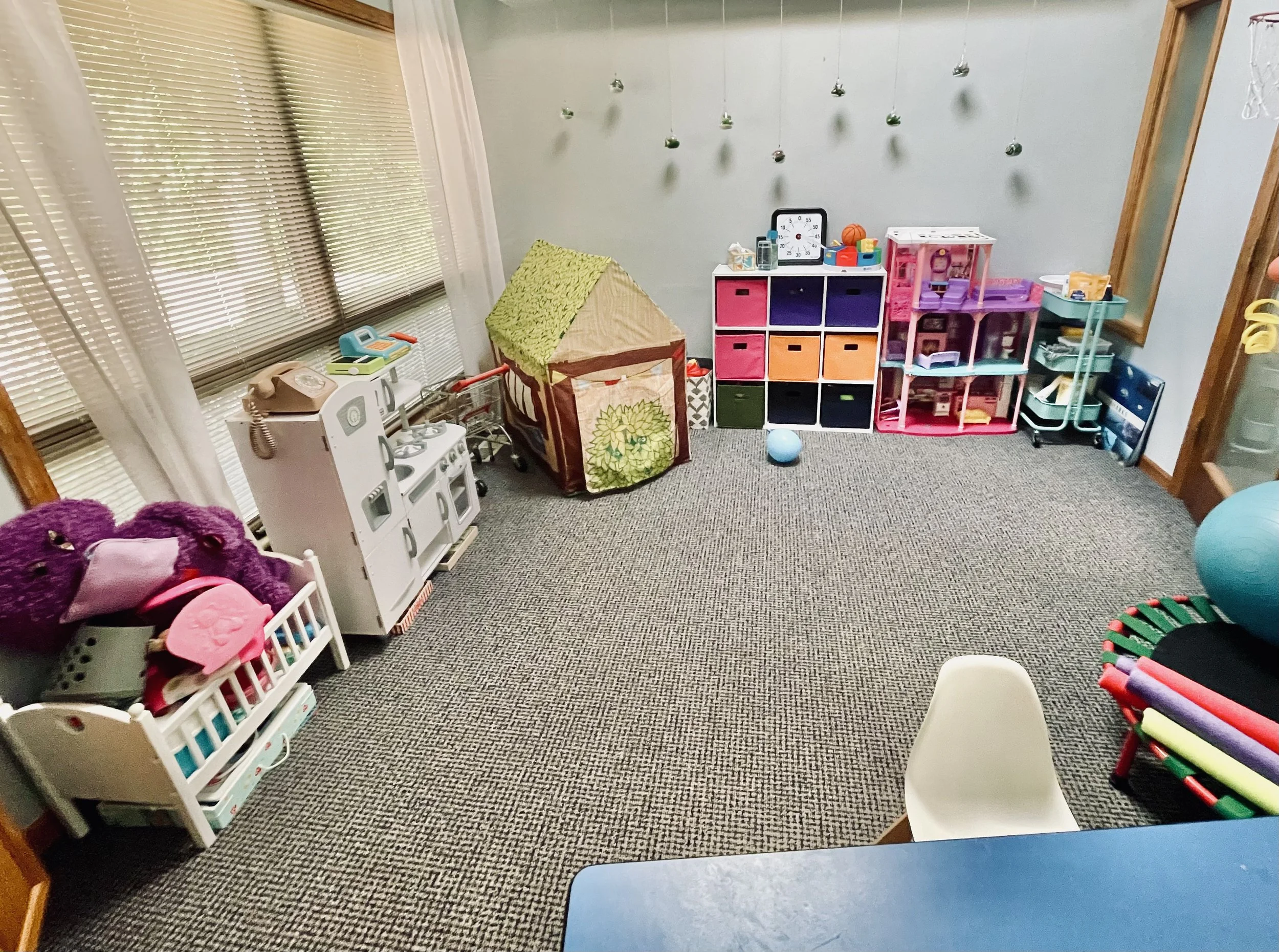 Quad Cities children and play therapy
