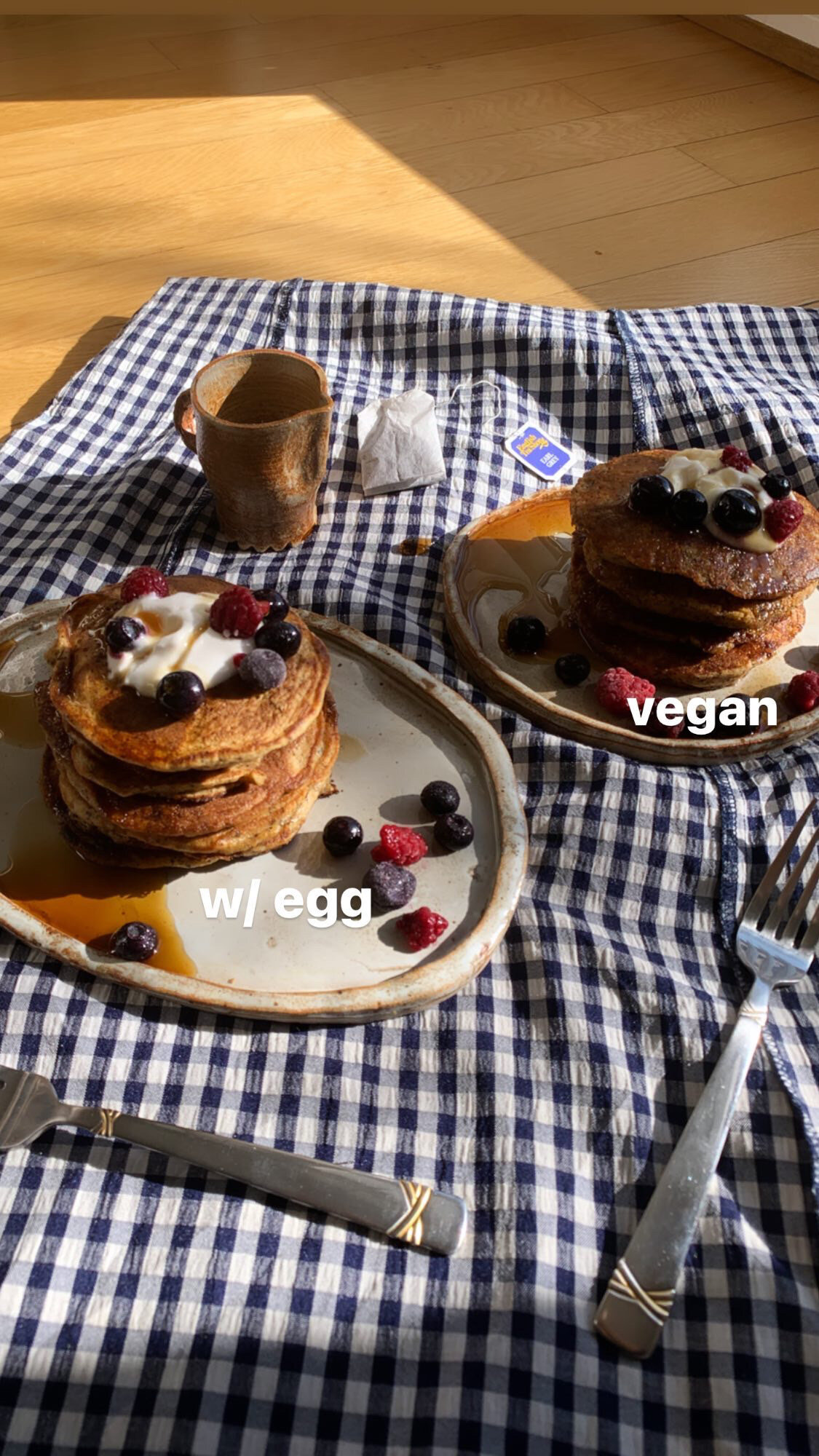 right: test #6, eggs; left: test #5, vegan