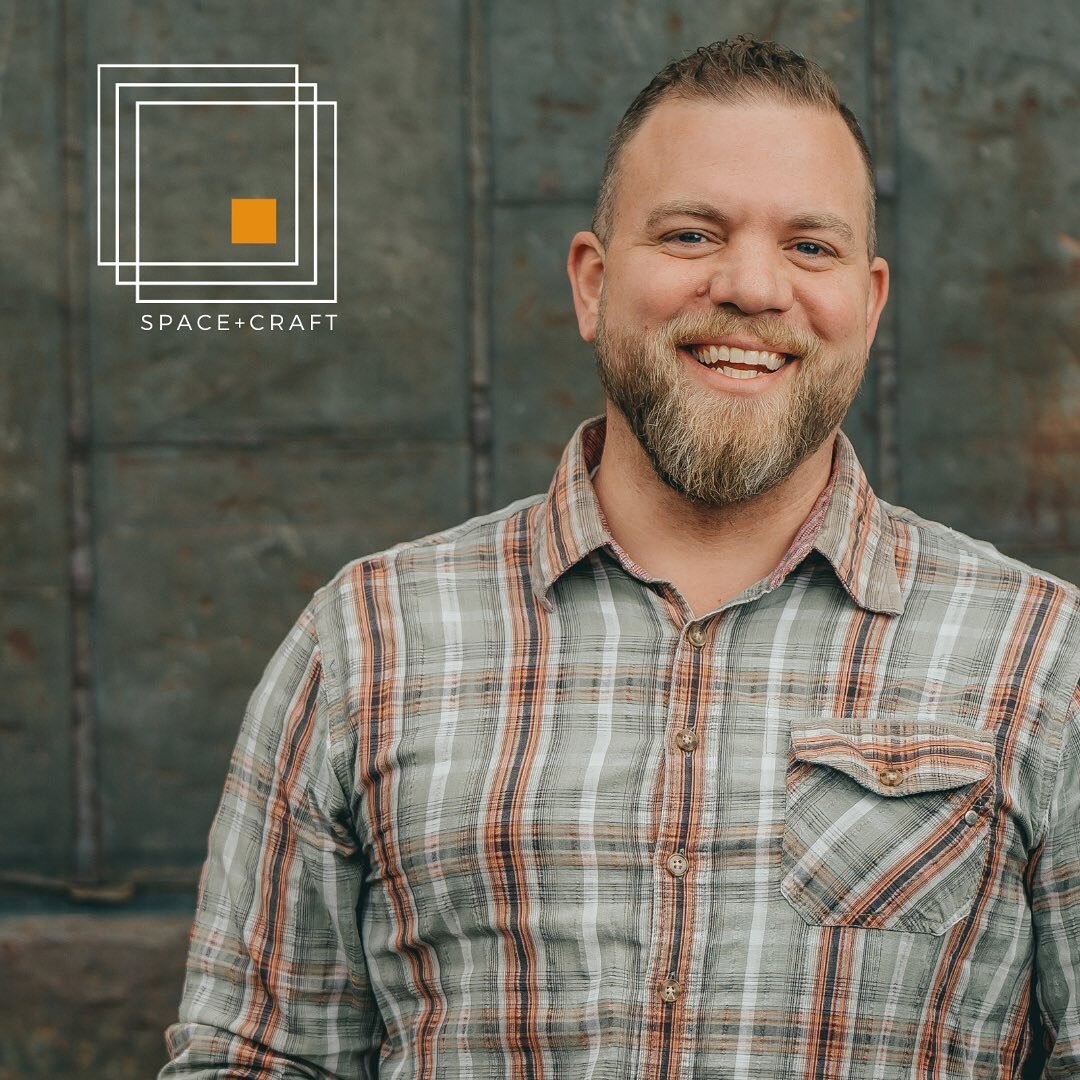 Builder, Steve Leamy, whose passion for woodworking was passed down from his great-grandfather, a craftsman and furniture maker, has been in the construction industry for 20+ years. Inspired by his paternal influence and legacy, Steve began apprentic