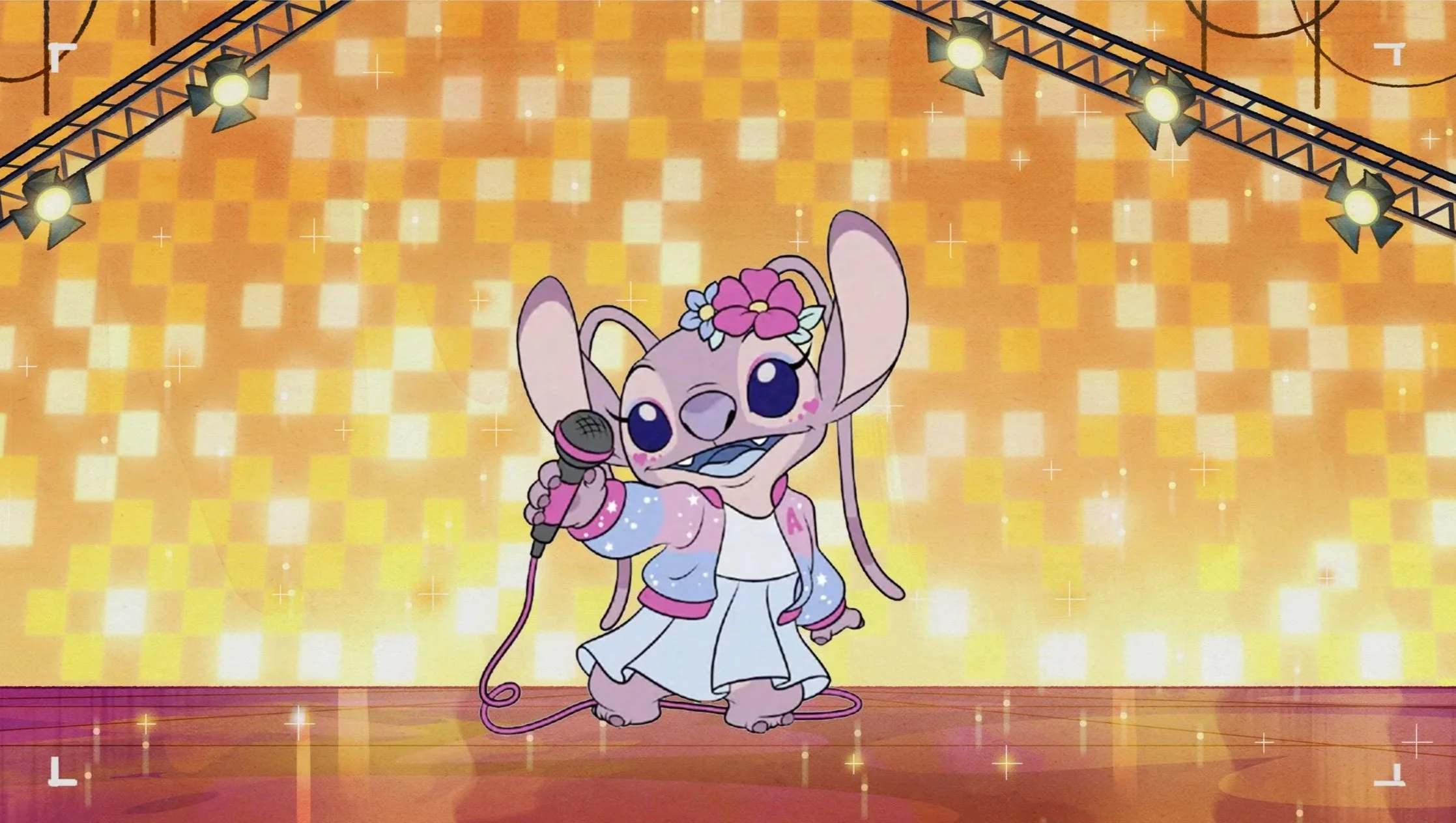 772Z-102-b-b-ext+angel+pop+star+party+stage+reverse+night-x-x-001.jpg