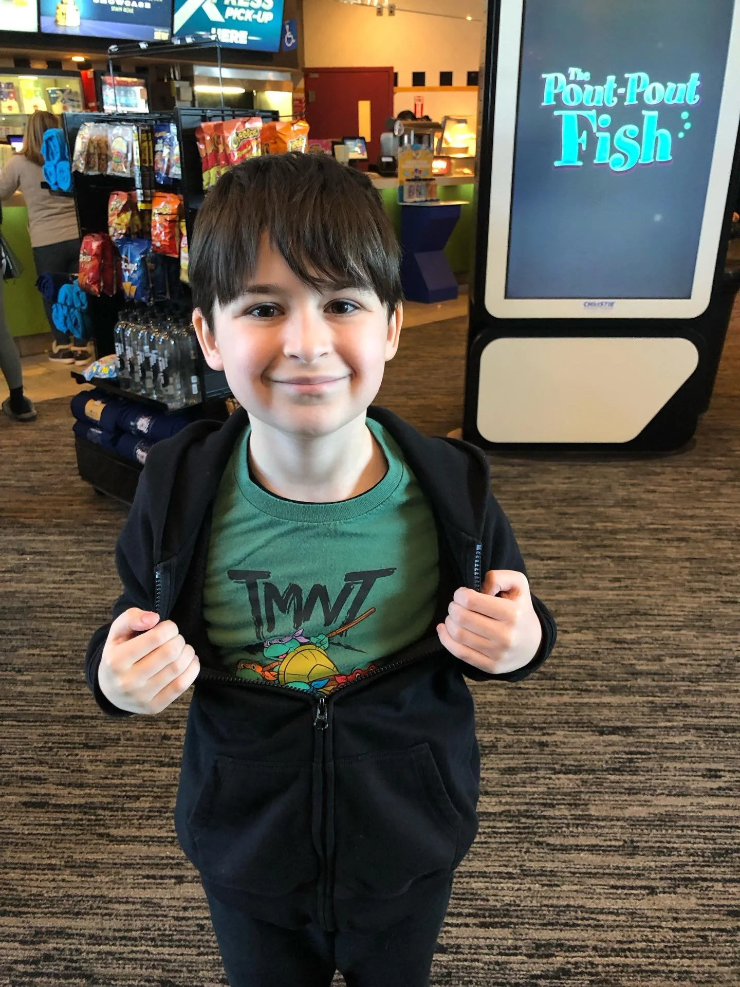 Fun day seeing Teenage Mutant Ninja Turtles 2 in the theater for its 35th anniversary and then celebrating a bday with friends ✨ #funwithfriends #weekendfun #atthemovies #celebrate