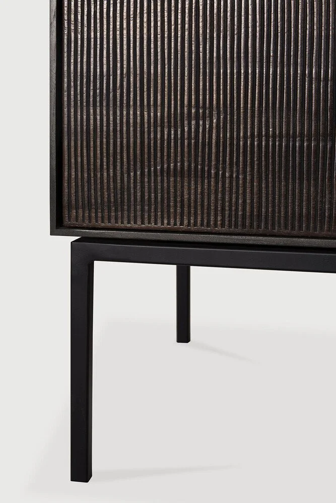 Grooves TV cupboard 00003.jpg