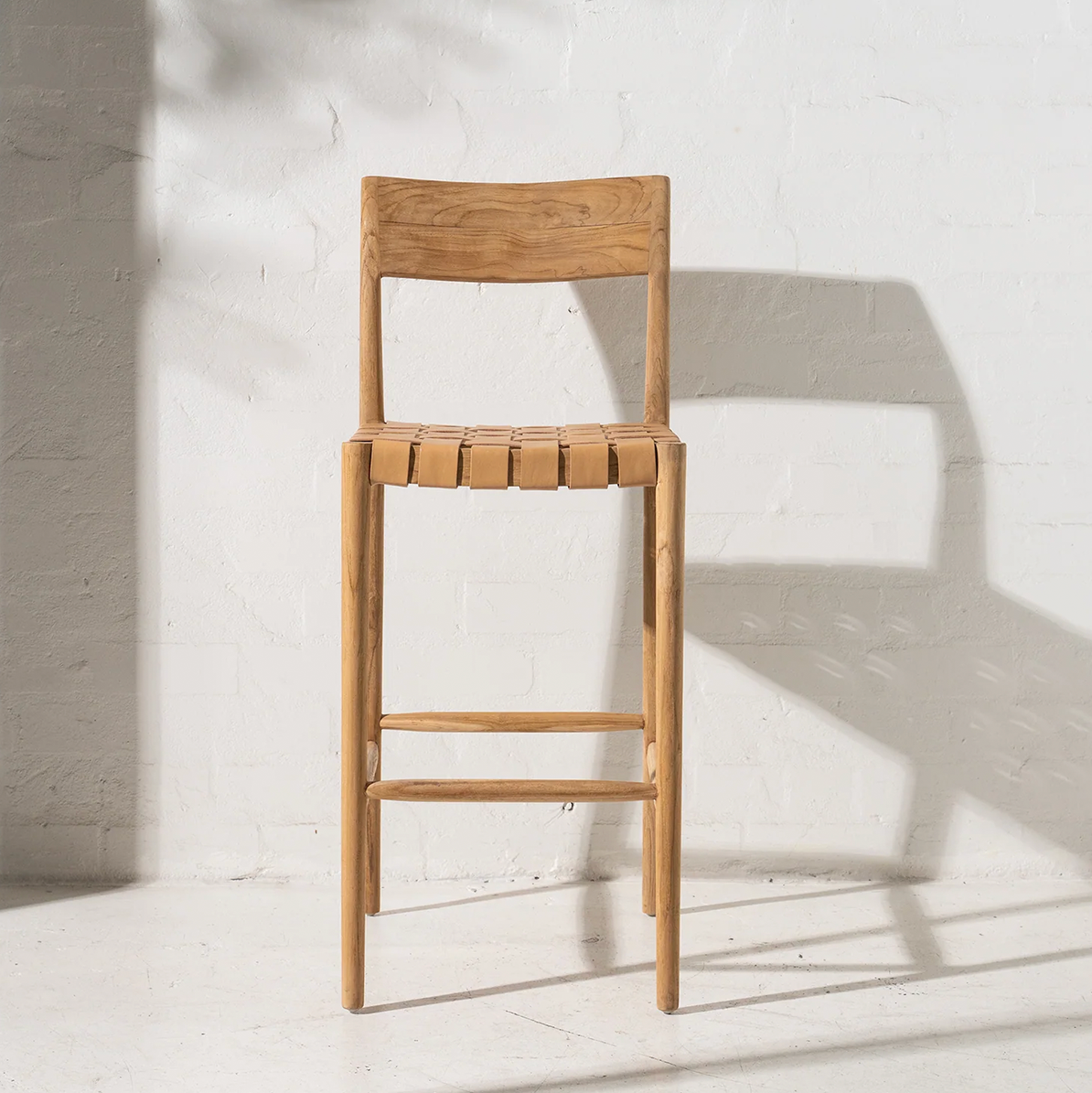 Leather stool2.png