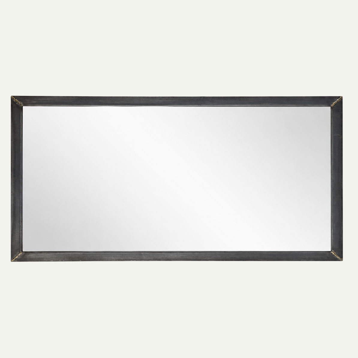pete mirror3.png