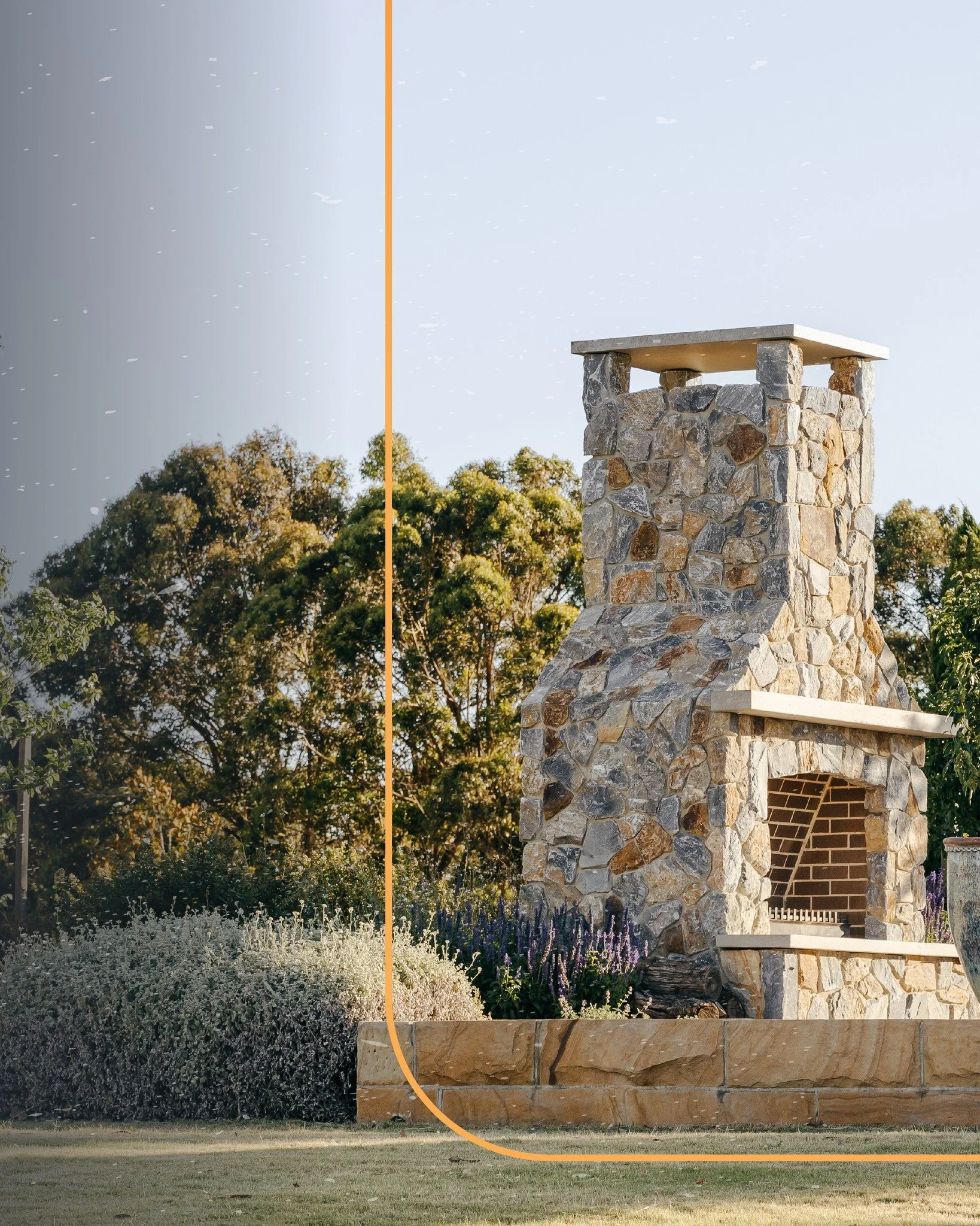 Custom homes, renovations &amp; extensions across Newcastle and the Hunter.

From complex architectural builds to bespoke renovations, our work is grounded in structural integrity, refined finishes and precision in execution.

Built with intent and c