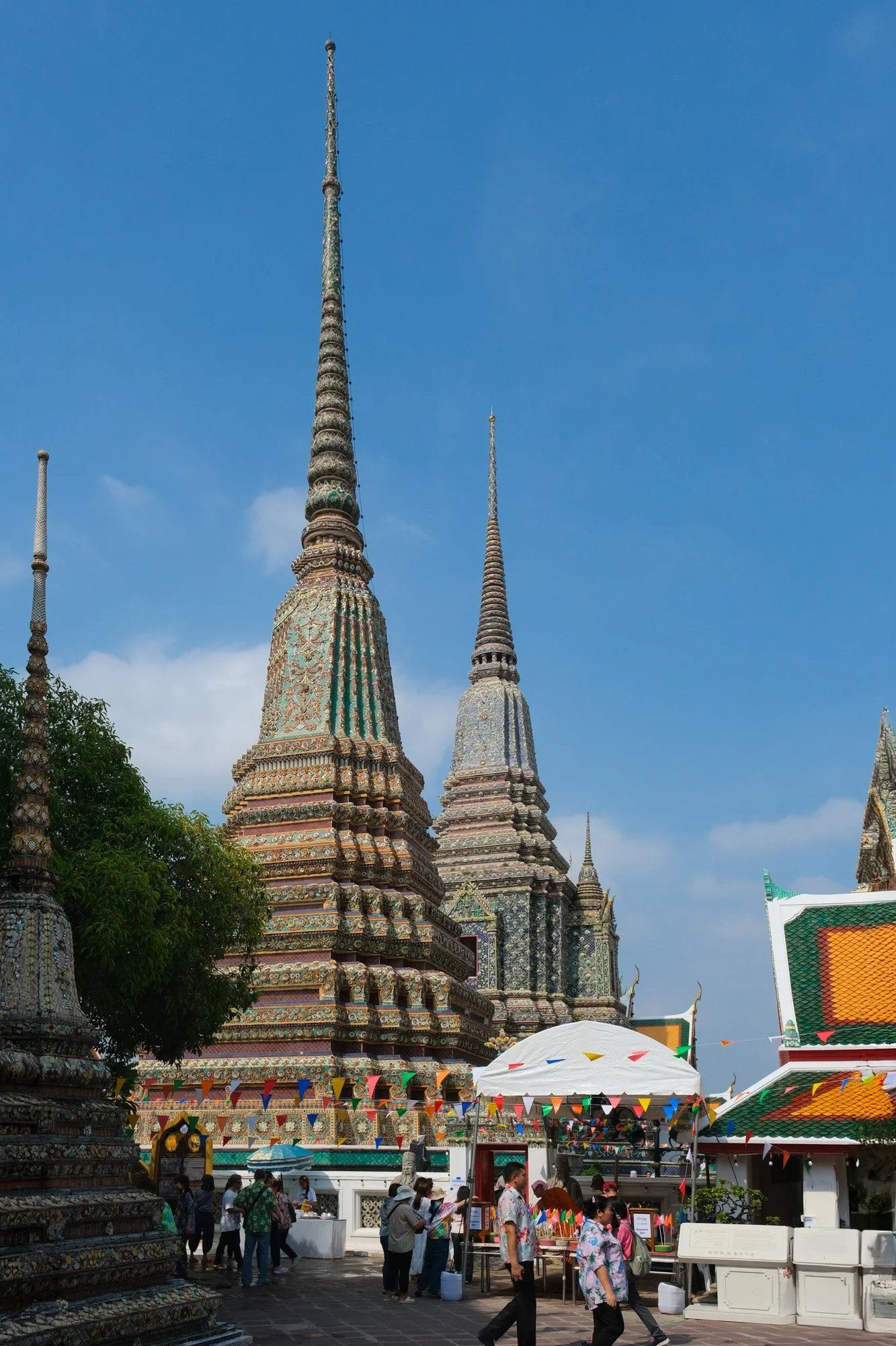 The Great Temples of Bangkok