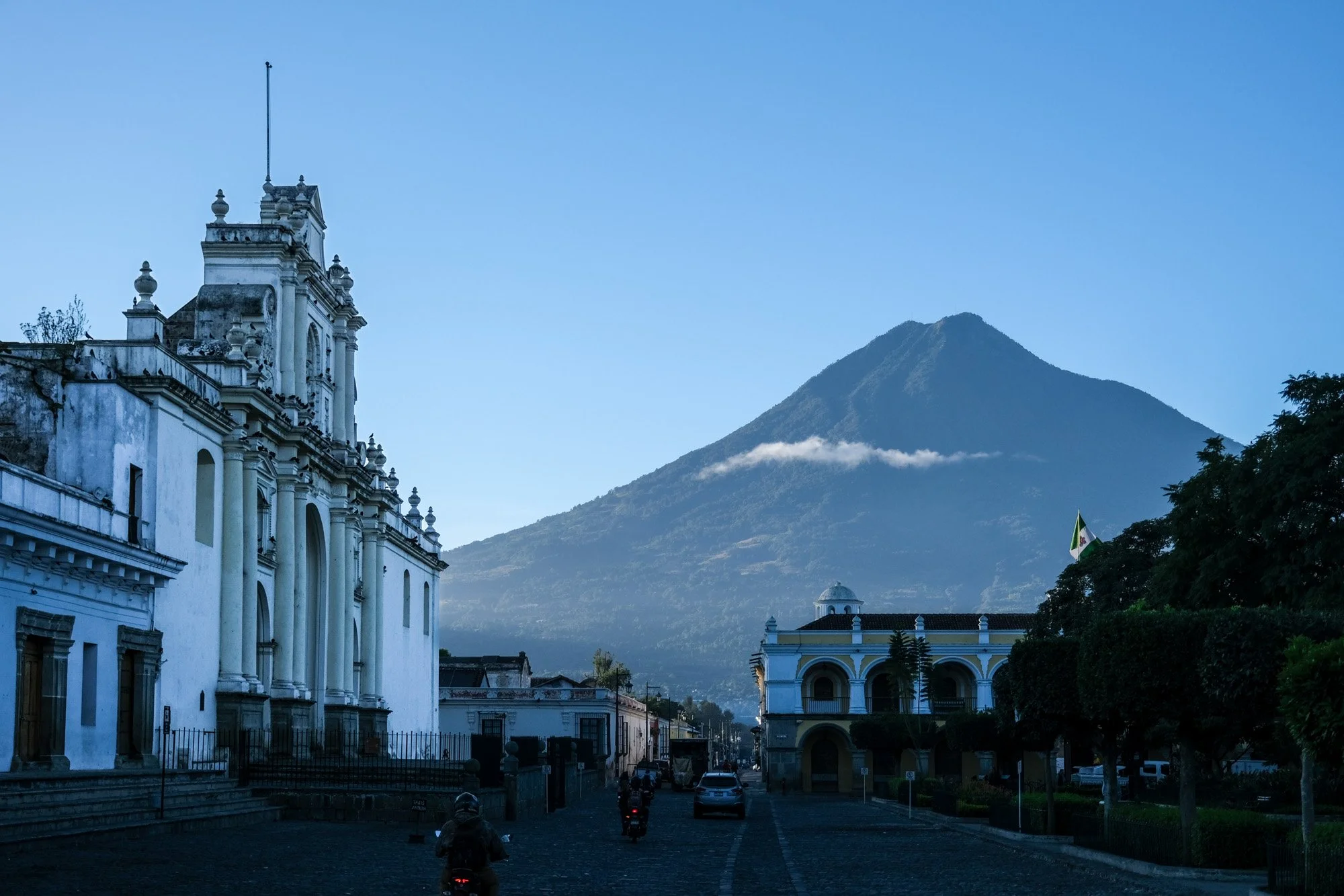 The Rise & Fall of Antigua Guatemala β Tuljak! Travel Blog