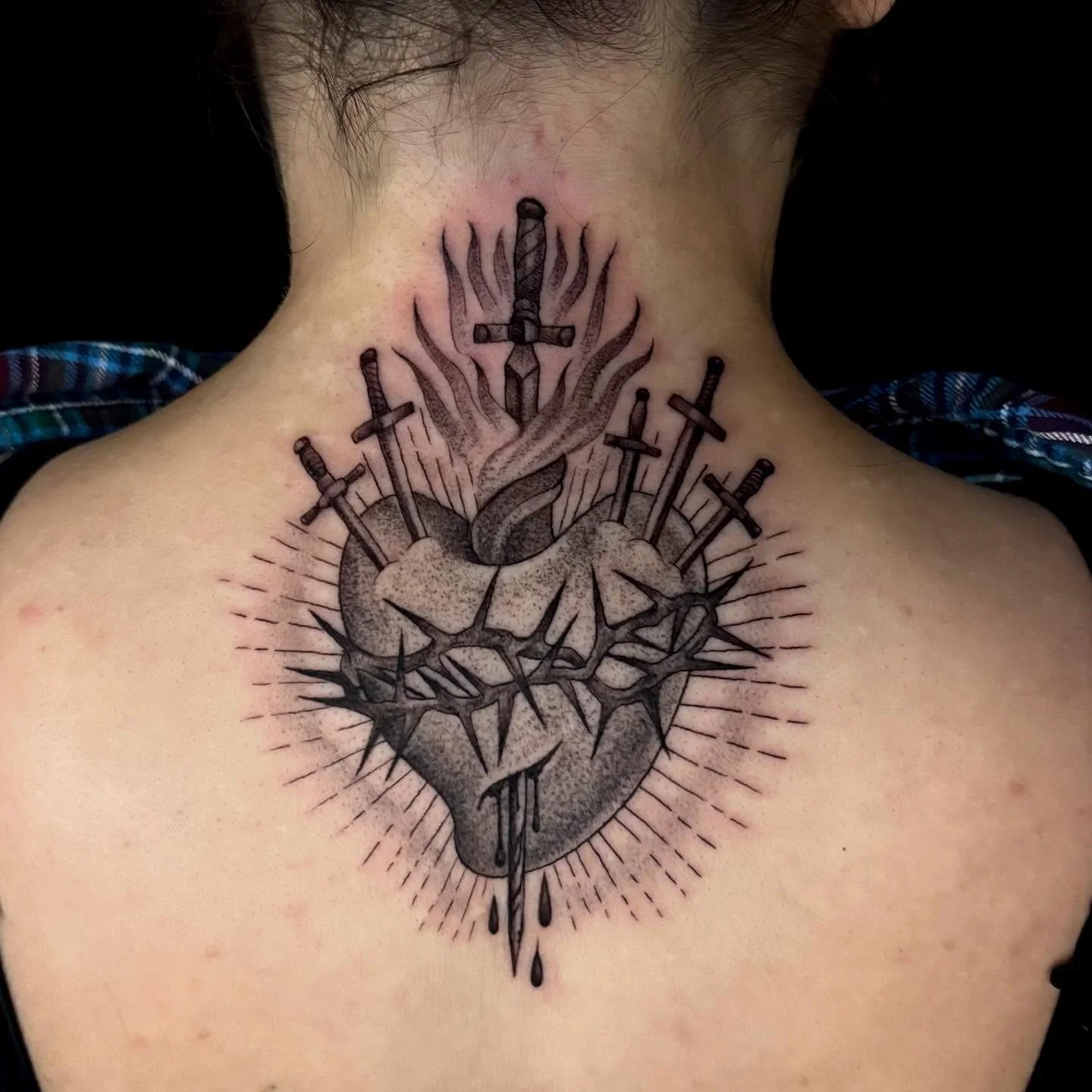 Smooth sacred heart piece done by @tattoosbydaryle!

To see more and fill out her booking form check out her website www.hellonewtattoo.com 

#palmbeachgardens #palmbeach #northpalmbeach #jupiter #tequesta #lakepark #wellington #hobesound #blackandgr