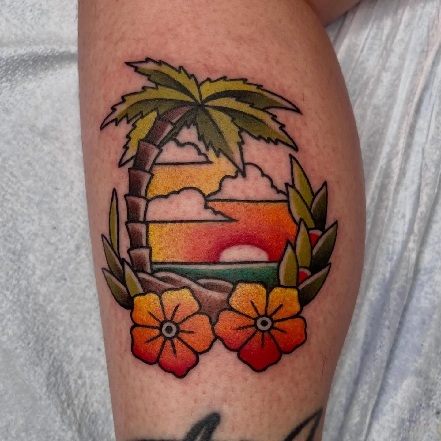 Tropical traditional walk-in done by @big_cheets 🌴🌴

check out www.bigcheets.com to book an appointment 

Walk-ins always welcome!

#traditionaltattoo #northpalmbeach #palmbeachgardens #jupiter #westpalmbeach