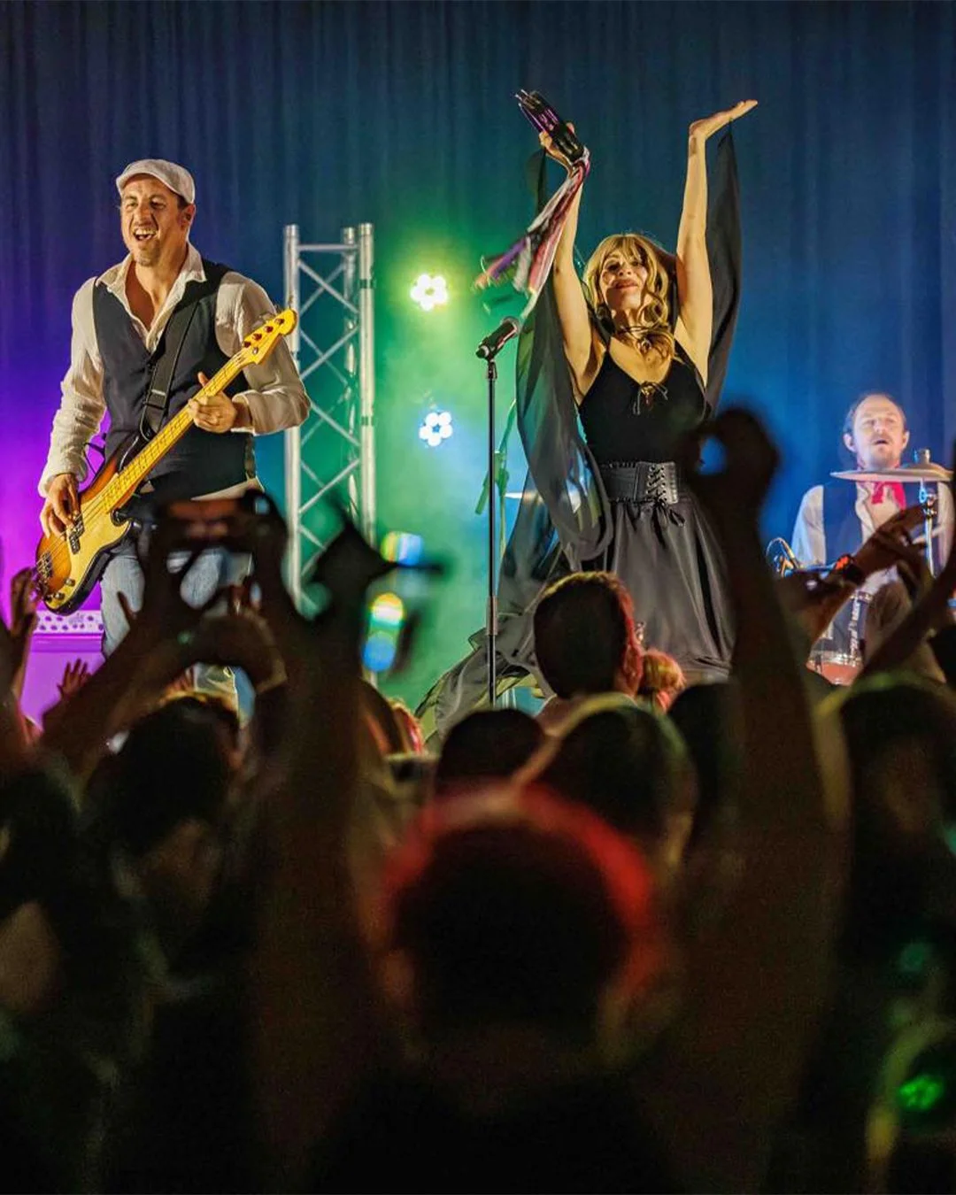 Tickets on sale for The Fleetwood Mac Tribute Show! ✨🎶

This powerful and mystifying performance from five talented musicians will hit deep in the hearts of all fans as they channel the mysticism, vibe, and atmospheric aura of the defining Fleetwood
