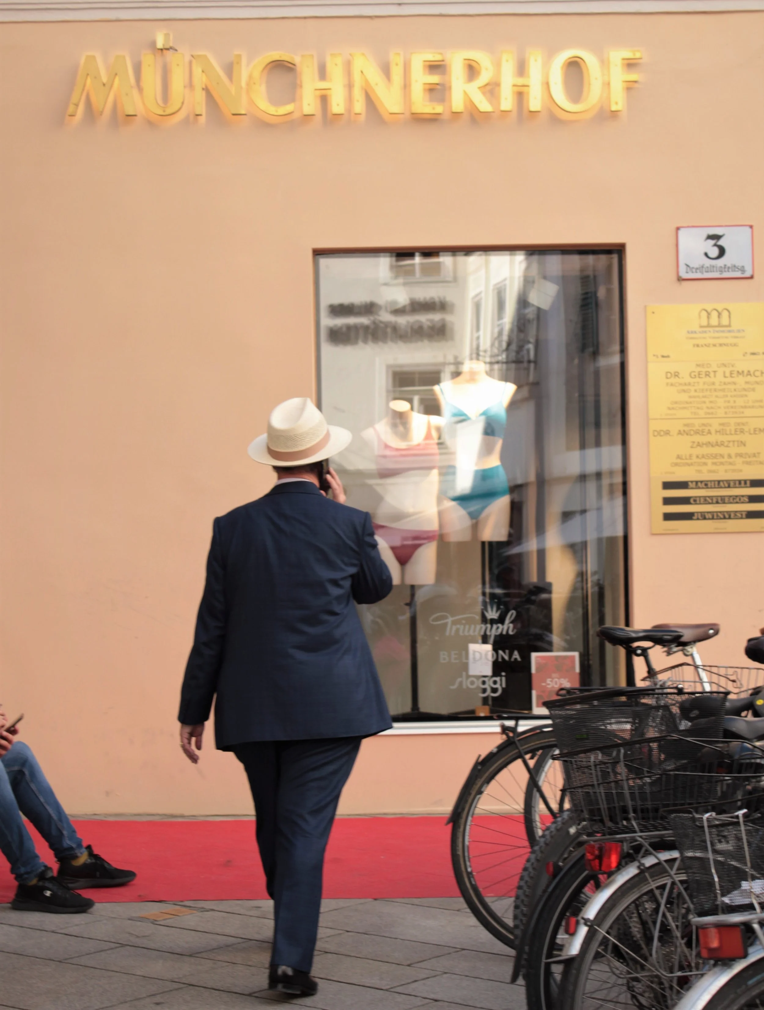 window shopping with a twist